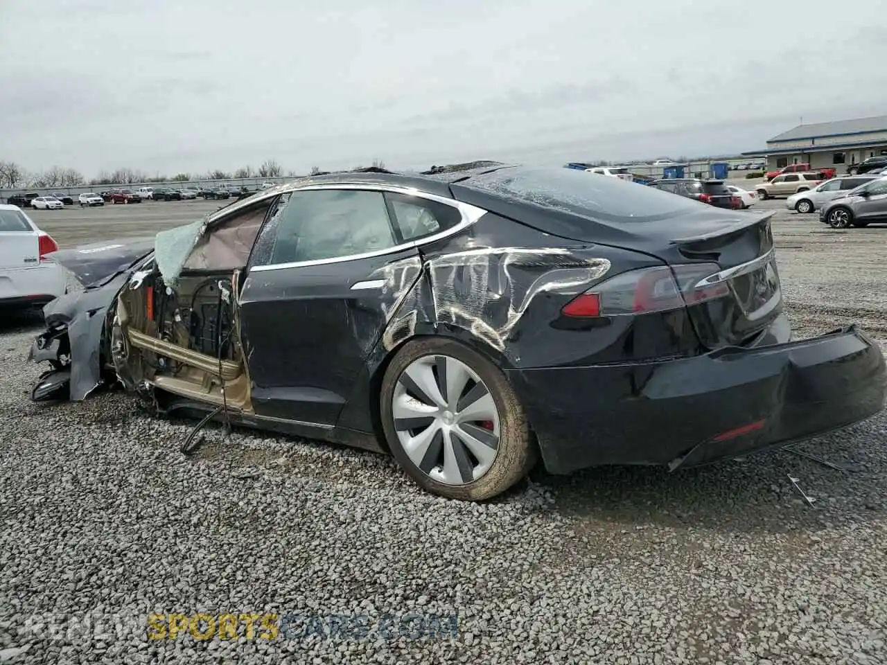 2 Photograph of a damaged car 5YJSA1E48LF414933 TESLA MODEL S 2020