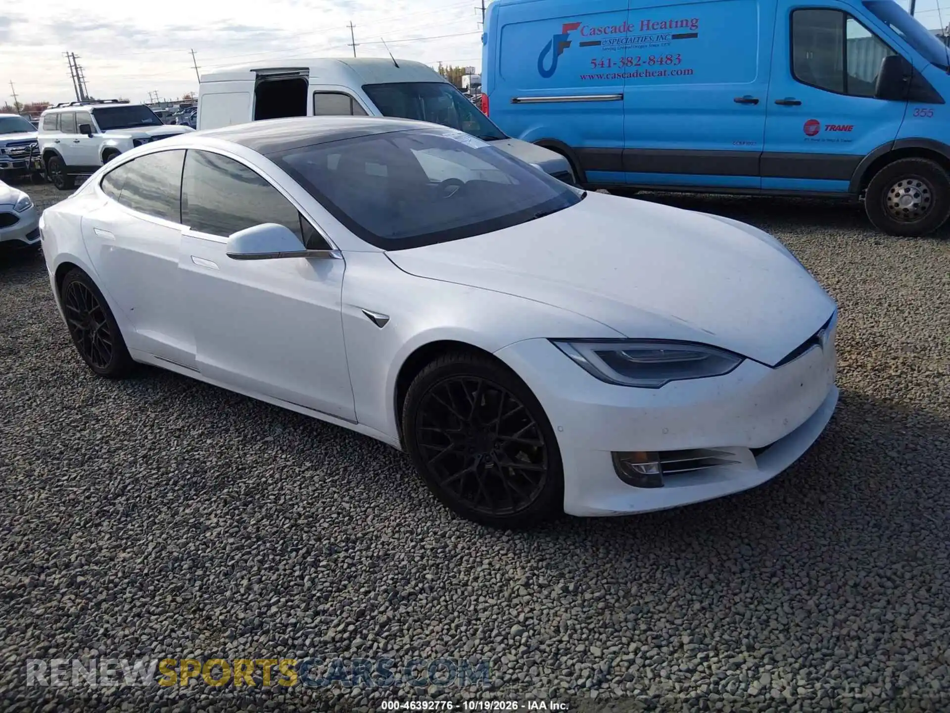 1 Photograph of a damaged car 5YJSA1E20MF425957 TESLA MODEL S 2021