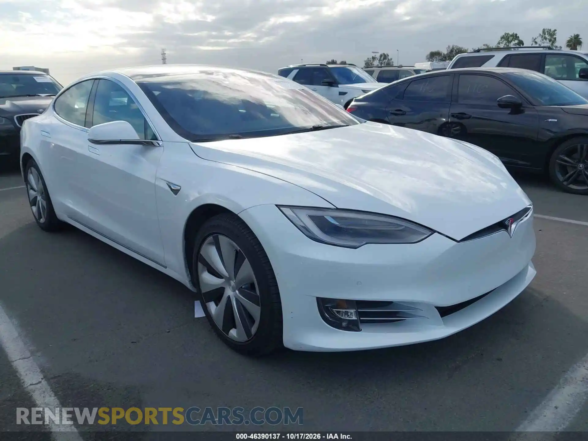 1 Photograph of a damaged car 5YJSA1E21MF418449 TESLA MODEL S 2021