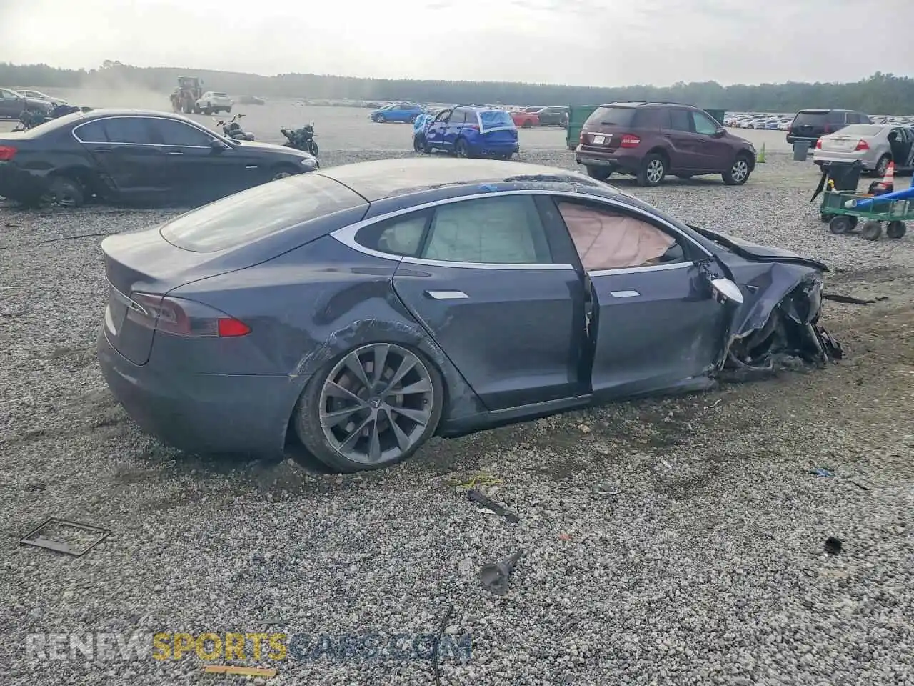 3 fotografías del automóvil dañado 5YJSA1E21MF424607 TESLA MODEL S 2021