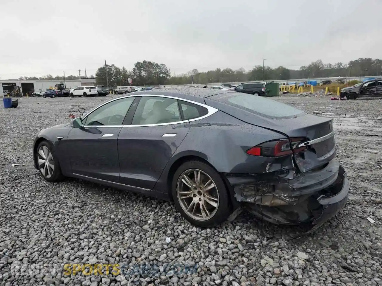 2 Photograph of a damaged car 5YJSA1E24MF424827 TESLA MODEL S 2021