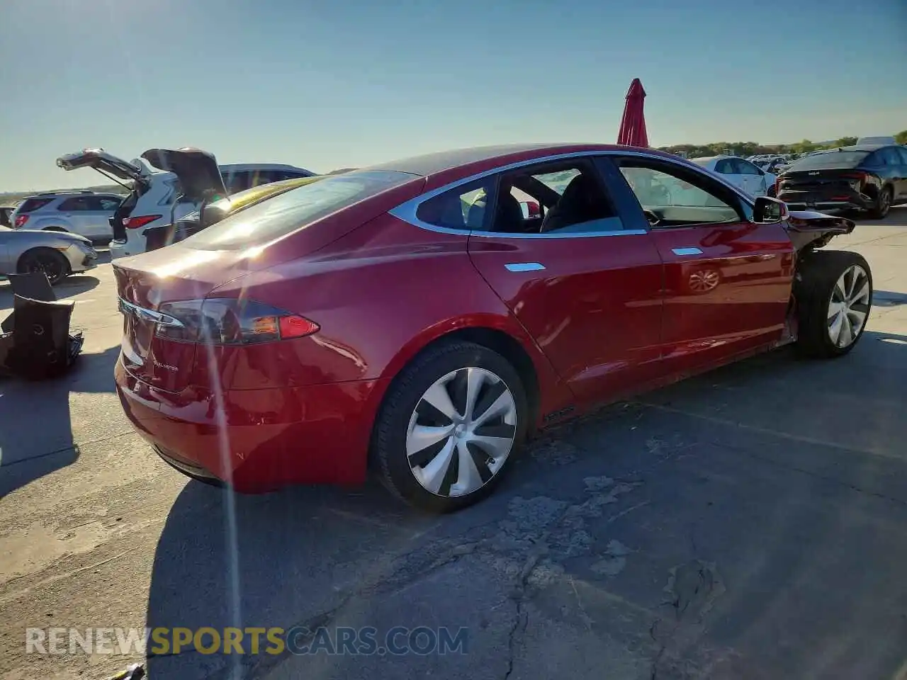 3 Photograph of a damaged car 5YJSA1E26MF424943 TESLA MODEL S 2021