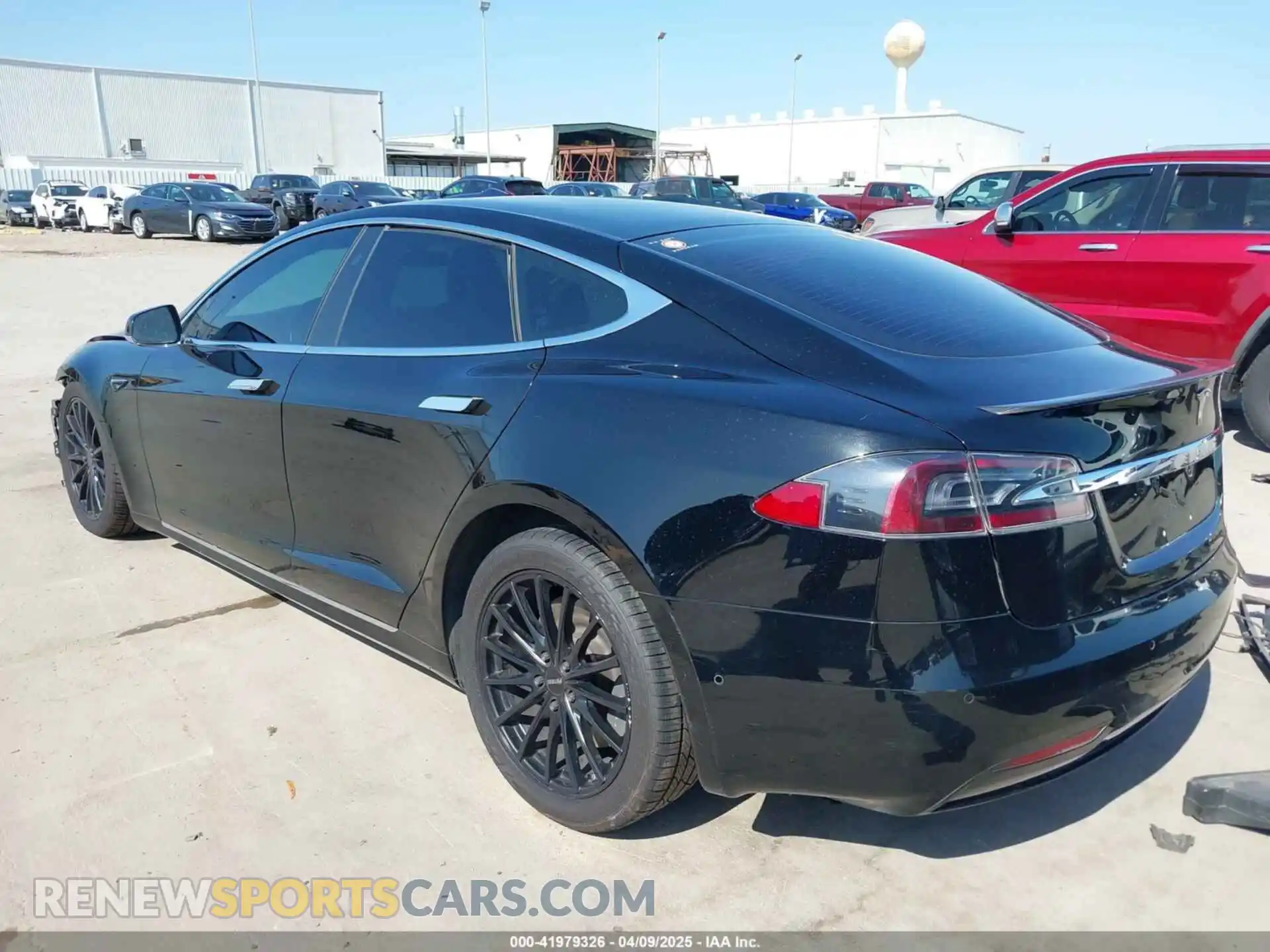 3 Photograph of a damaged car 5YJSA1E28MF426080 TESLA MODEL S 2021