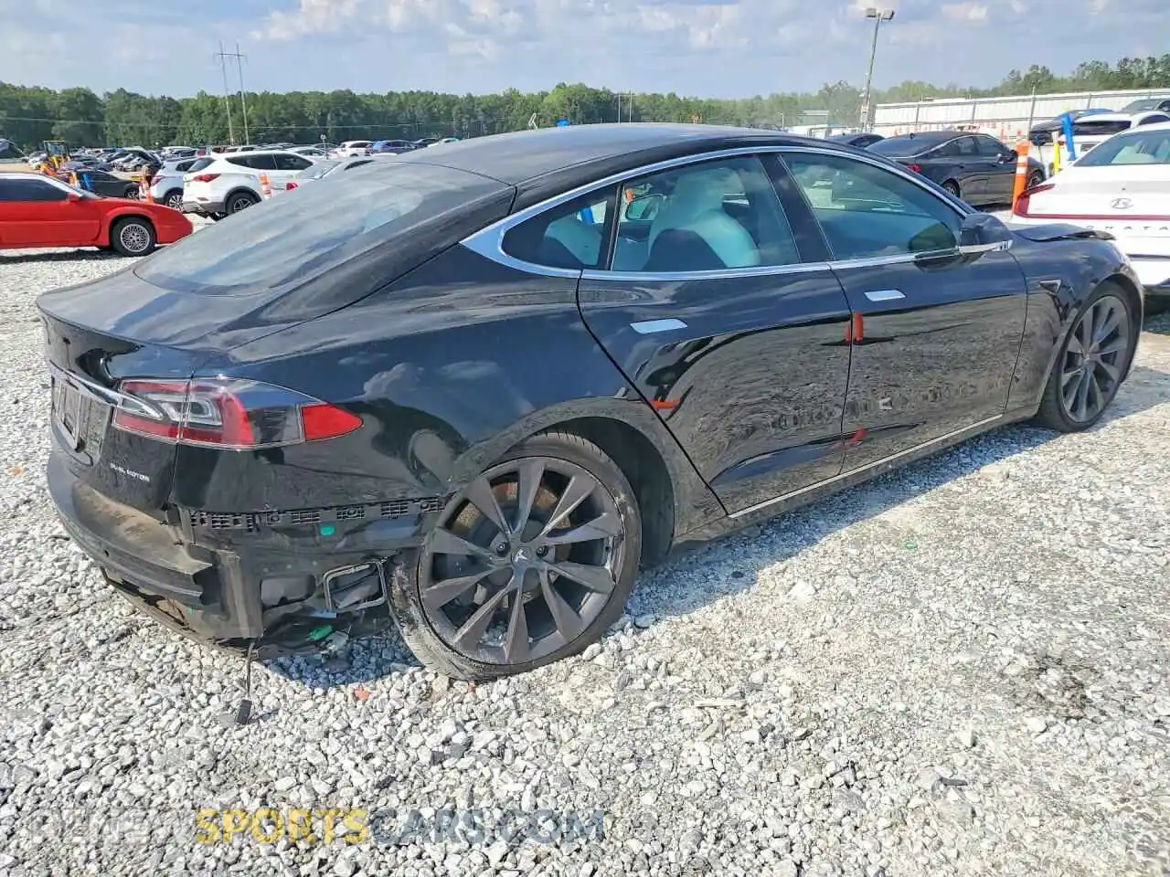 3 Фотография поврежденного автомобиля 5YJSA1E2XMF426047 TESLA MODEL S 2021