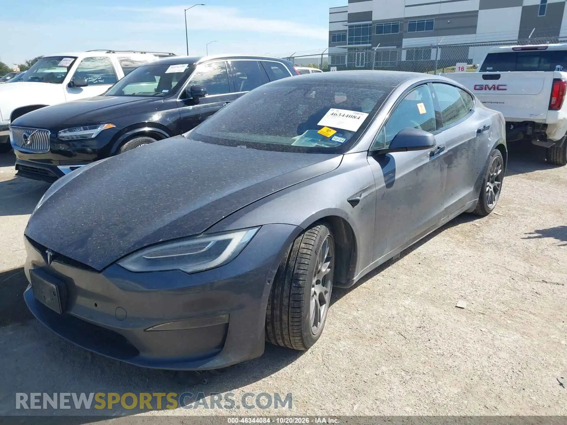 2 fotografías del automóvil dañado 5YJSA1E51MF428389 TESLA MODEL S 2021