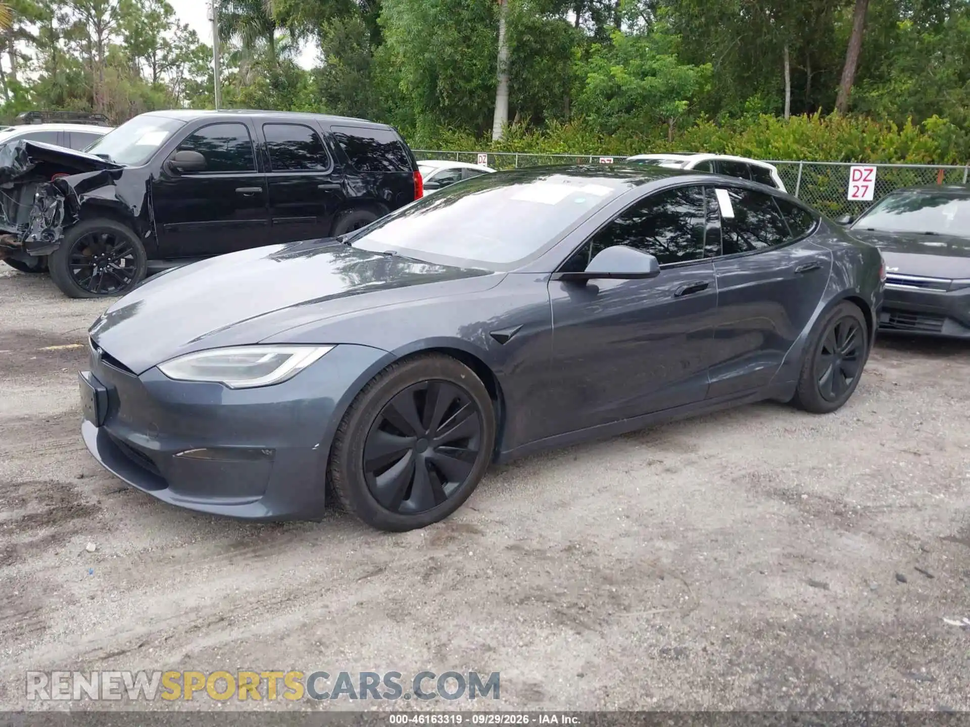 2 Photograph of a damaged car 5YJSA1E52MF428238 TESLA MODEL S 2021