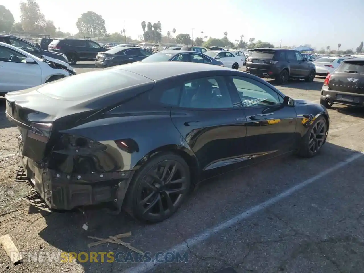 3 Photograph of a damaged car 5YJSA1E52MF443578 TESLA MODEL S 2021