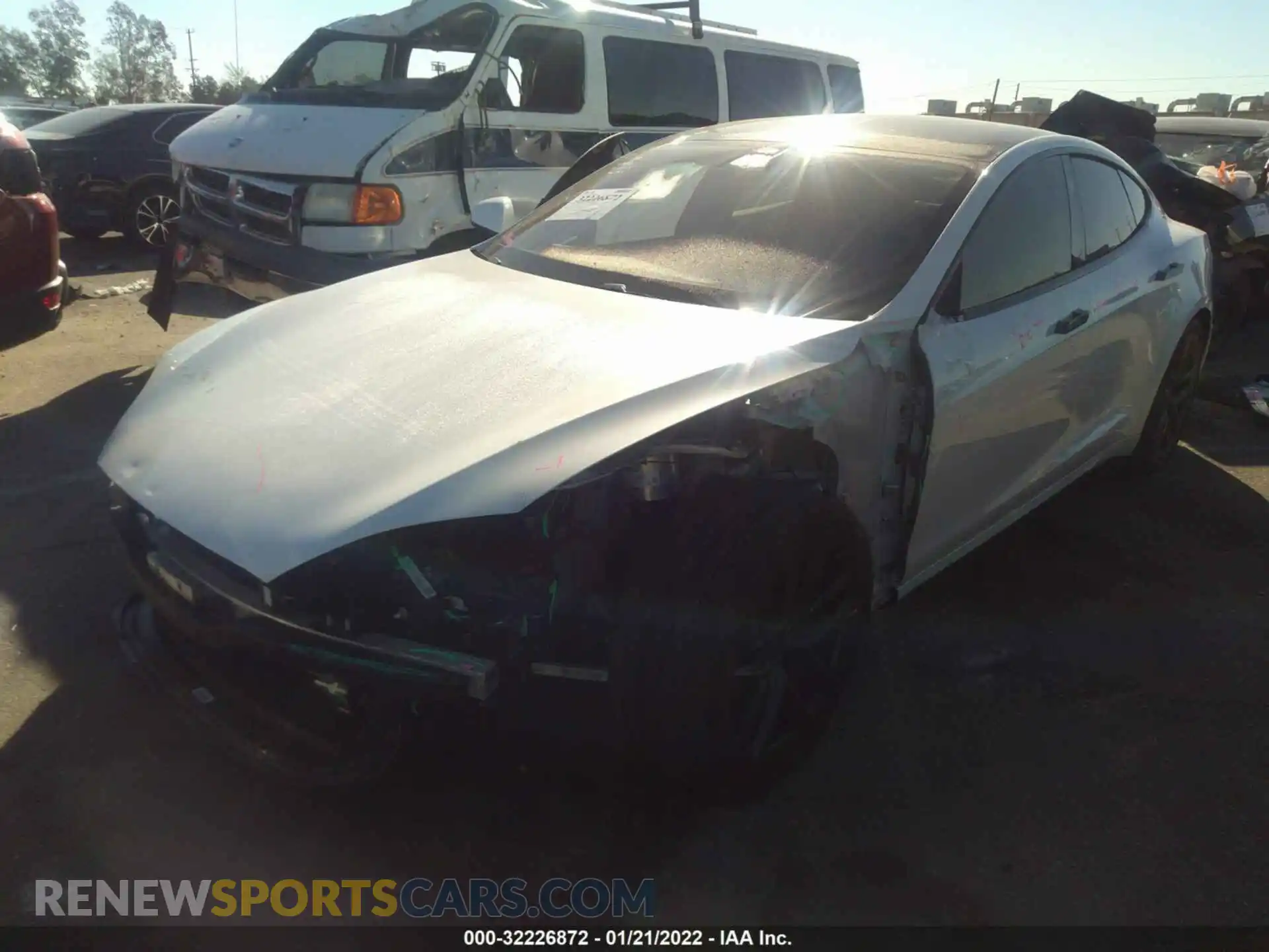 2 Photograph of a damaged car 5YJSA1E56MF436603 TESLA MODEL S 2021