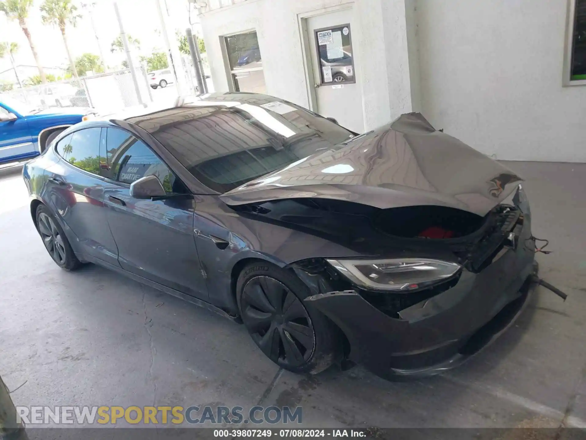 1 Photograph of a damaged car 5YJSA1E57MF430387 TESLA MODEL S 2021