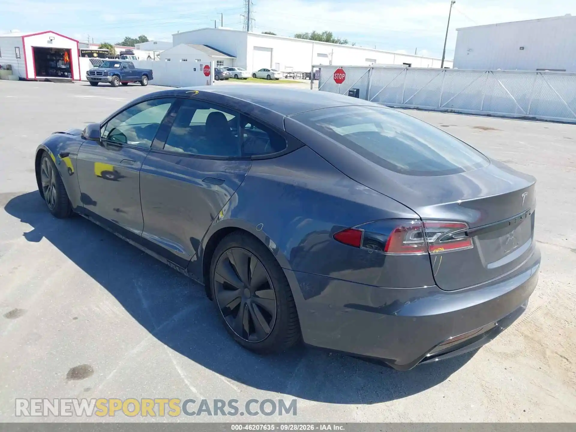 3 Photograph of a damaged car 5YJSA1E58MF455458 TESLA MODEL S 2021