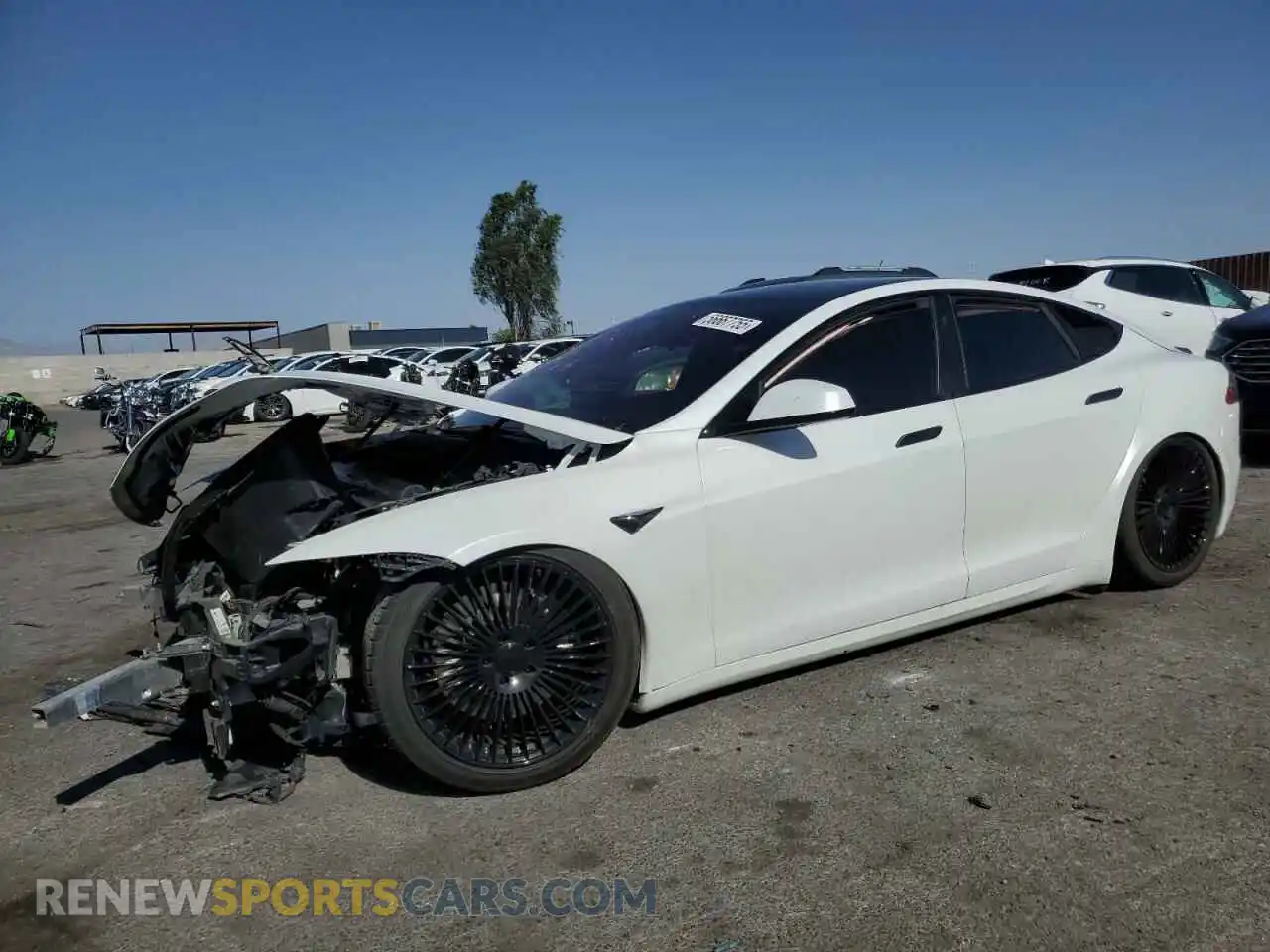 1 Фотография поврежденного автомобиля 5YJSA1E59MF441715 TESLA MODEL S 2021