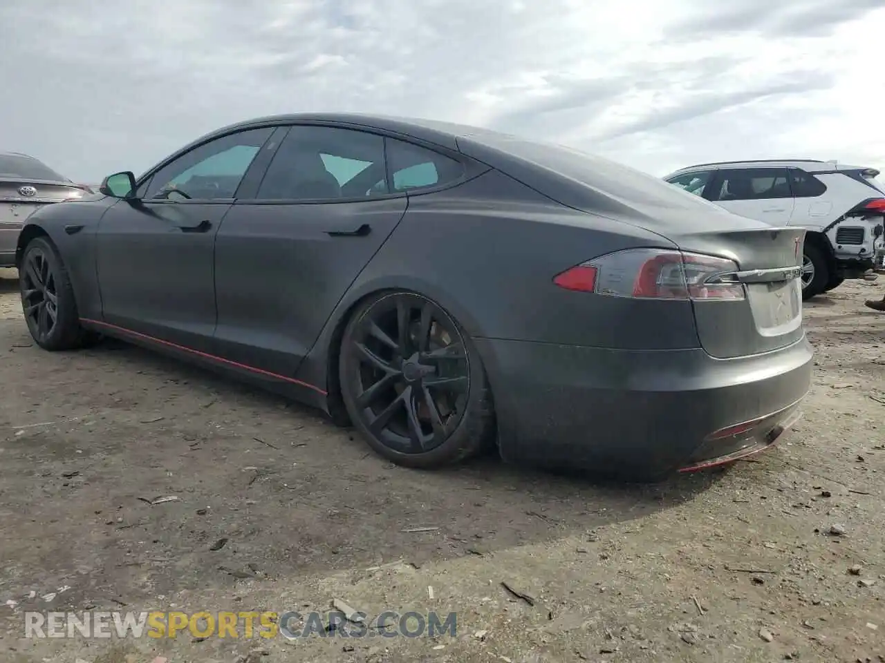 2 Photograph of a damaged car 5YJSA1E5XMF435213 TESLA MODEL S 2021