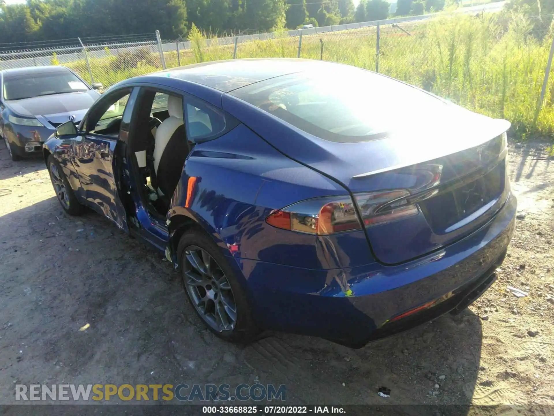 3 Photograph of a damaged car 5YJSA1E60MF451705 TESLA MODEL S 2021