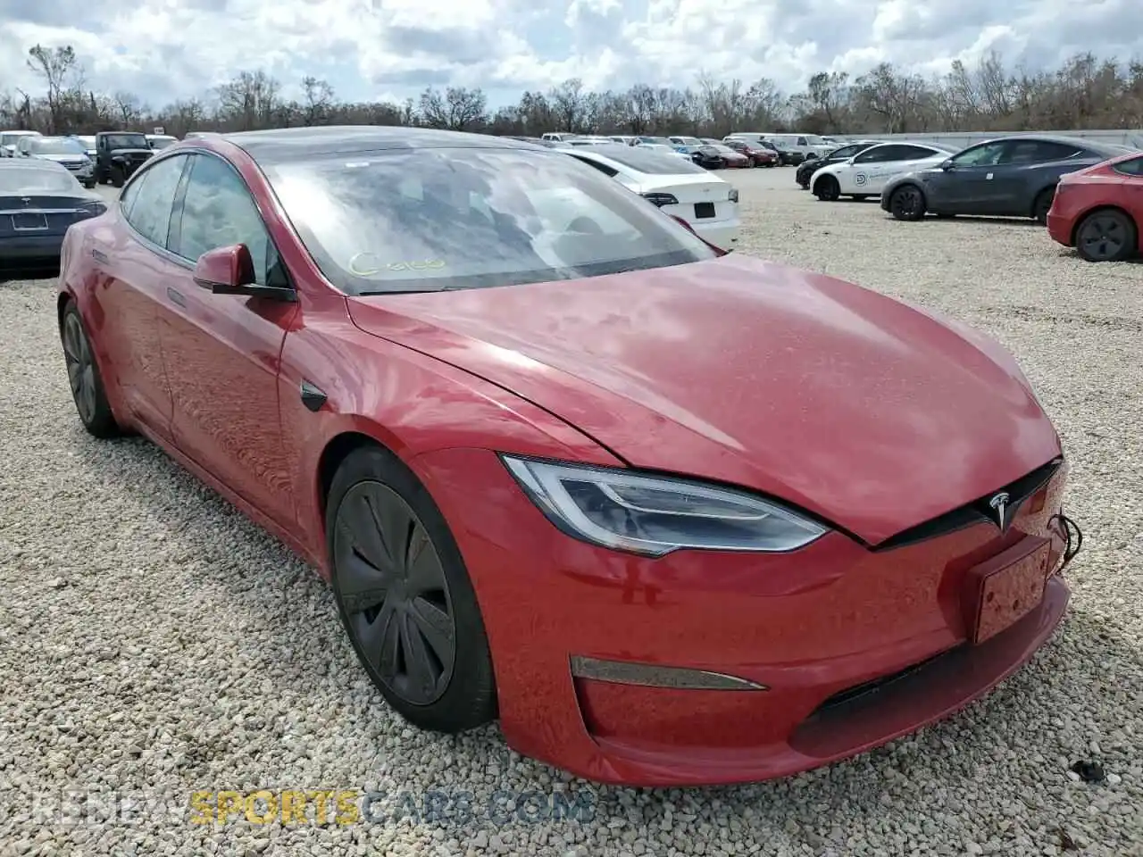 1 Фотография поврежденного автомобиля 5YJSA1E61MF438591 TESLA MODEL S 2021