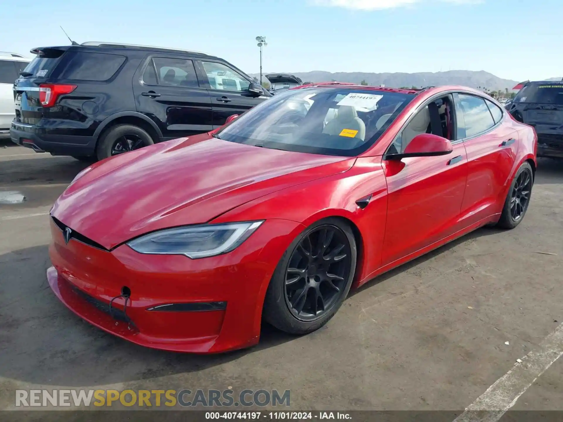 2 Photograph of a damaged car 5YJSA1E61MF452054 TESLA MODEL S 2021