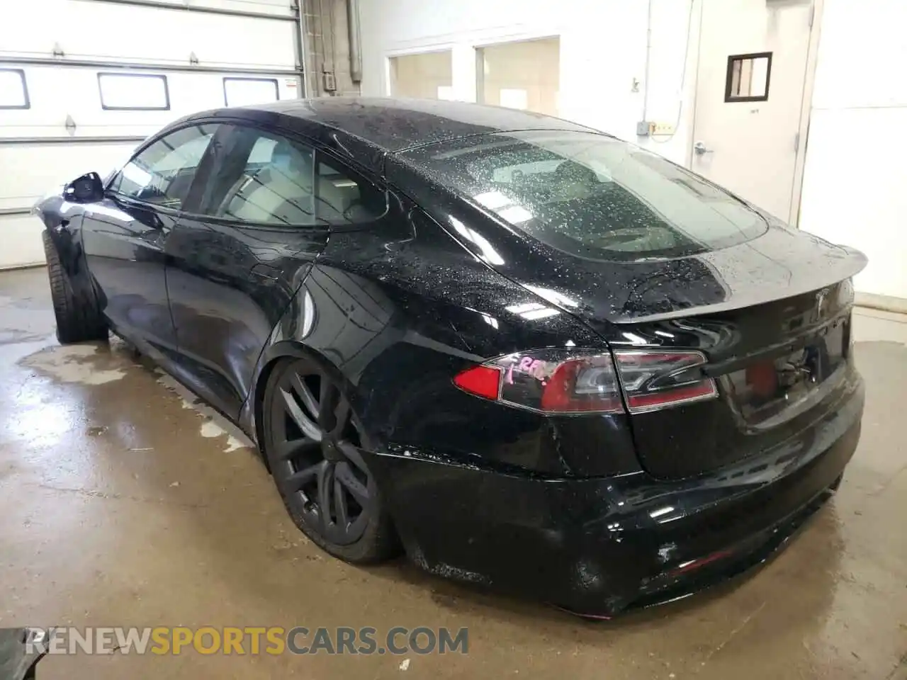 3 Photograph of a damaged car 5YJSA1E63MF432050 TESLA MODEL S 2021