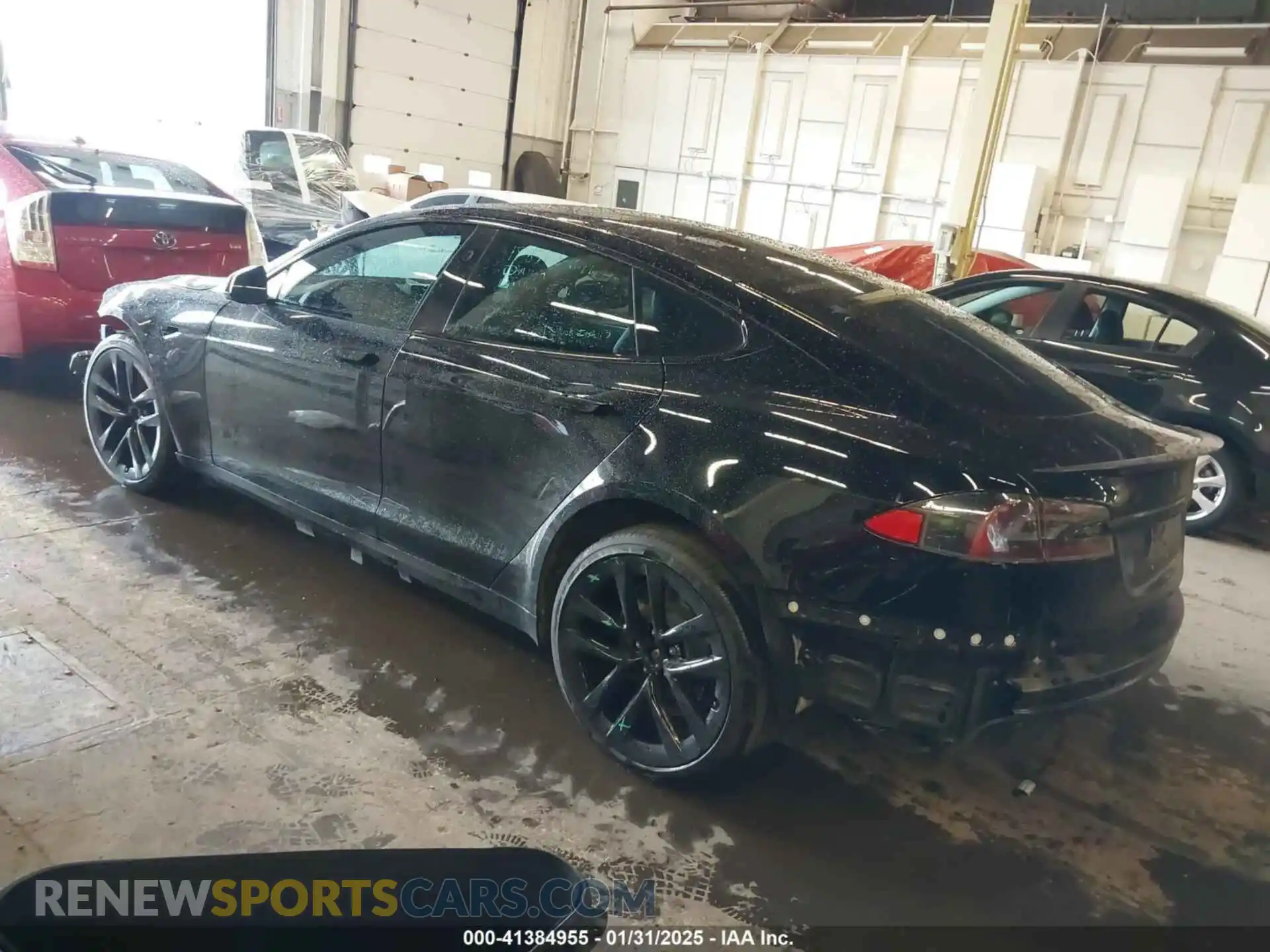3 fotografías del automóvil dañado 5YJSA1E63MF433666 TESLA MODEL S 2021