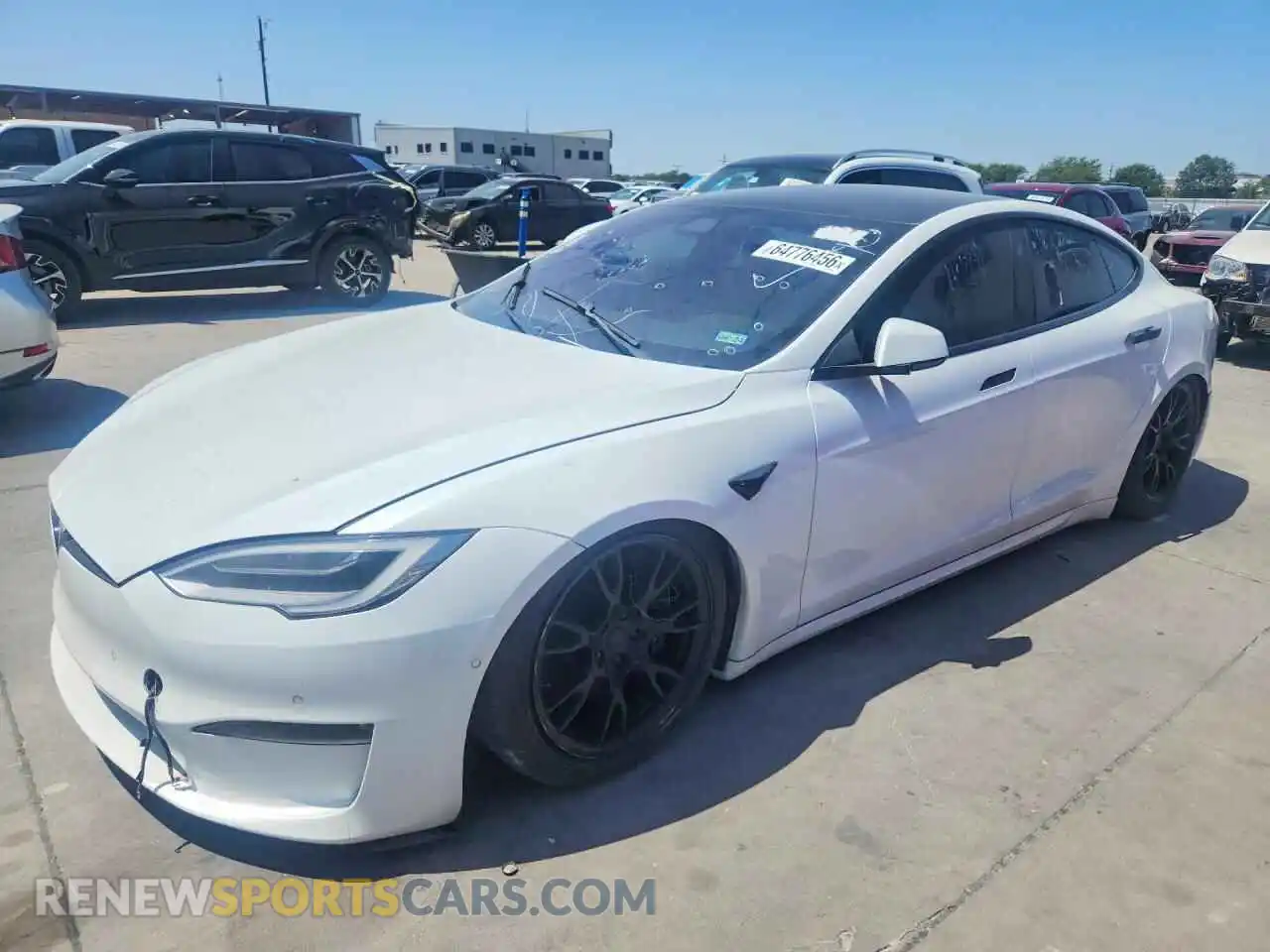 1 Photograph of a damaged car 5YJSA1E64MF440271 TESLA MODEL S 2021