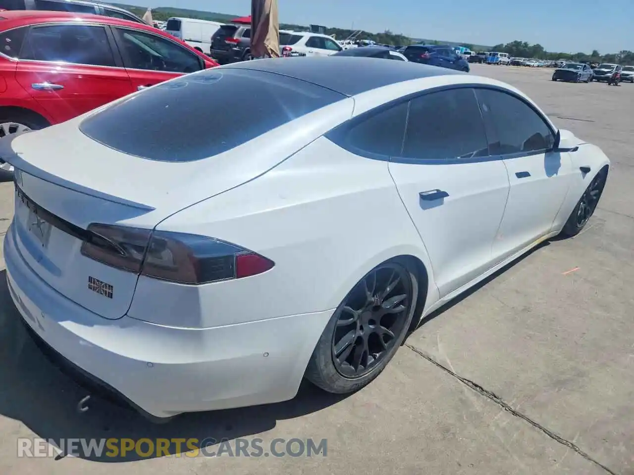 3 Photograph of a damaged car 5YJSA1E64MF440271 TESLA MODEL S 2021