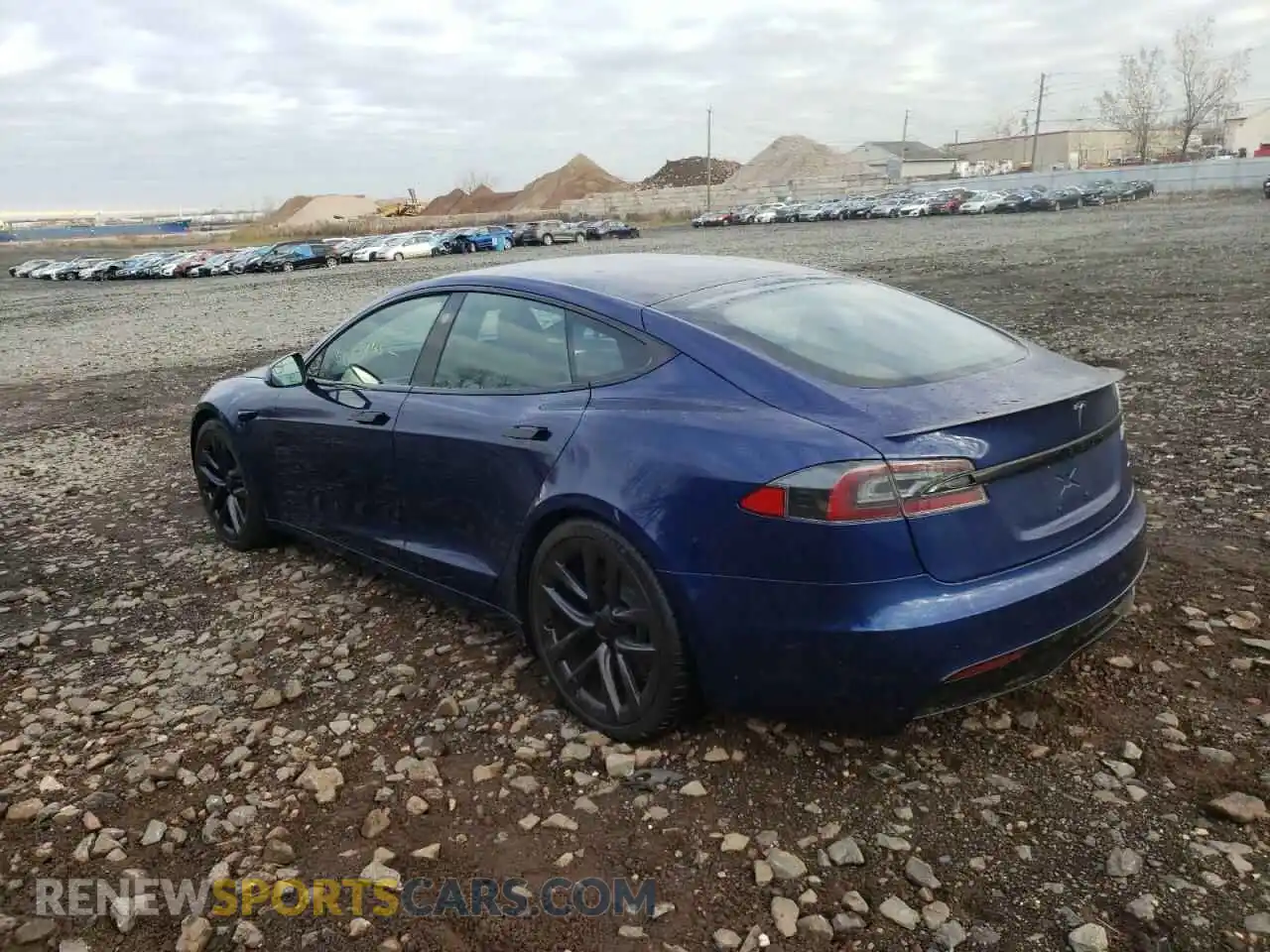 2 Photograph of a damaged car 5YJSA1E65MF439274 TESLA MODEL S 2021