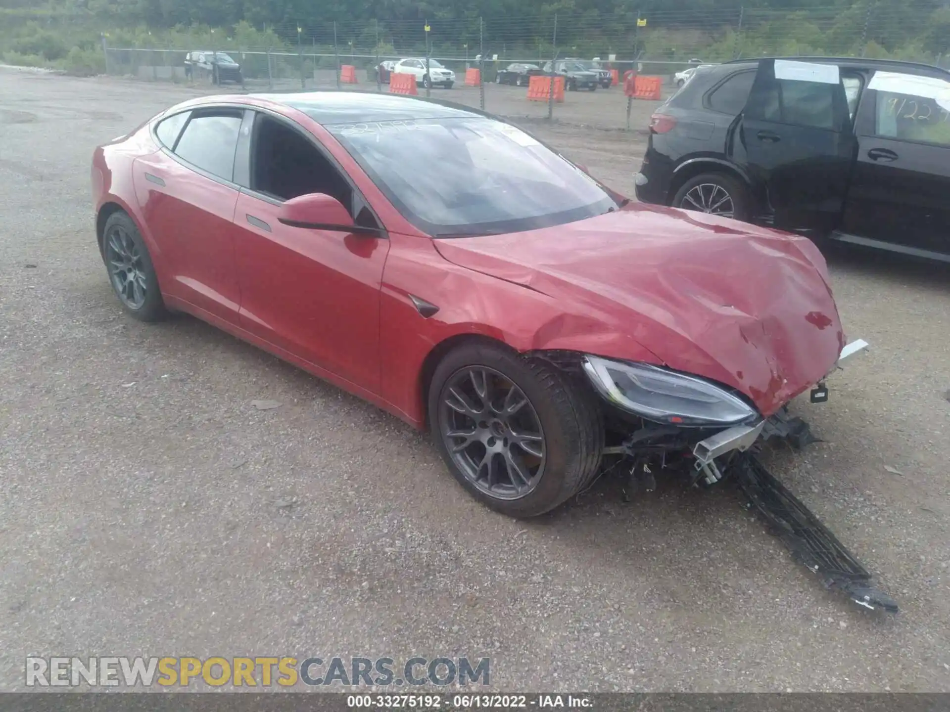1 Photograph of a damaged car 5YJSA1E65MF442417 TESLA MODEL S 2021