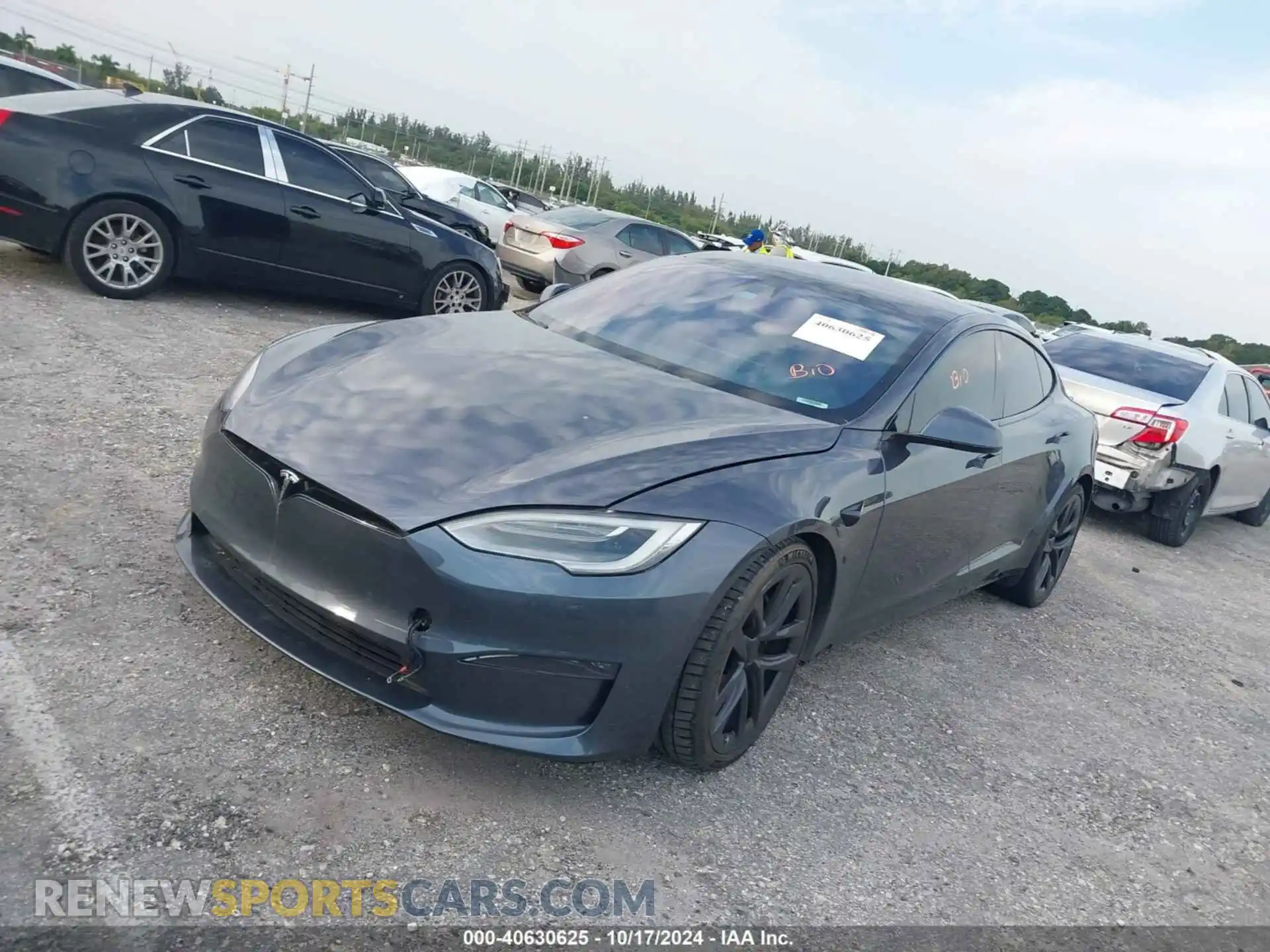 2 Photograph of a damaged car 5YJSA1E66MF431345 TESLA MODEL S 2021