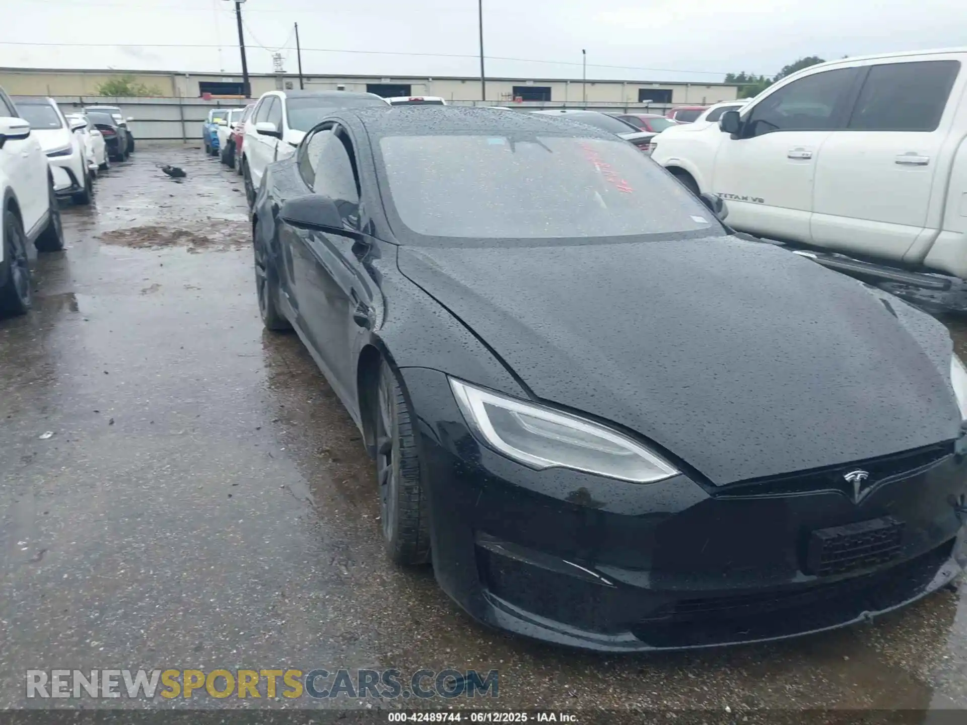 1 Photograph of a damaged car 5YJSA1E66MF437324 TESLA MODEL S 2021