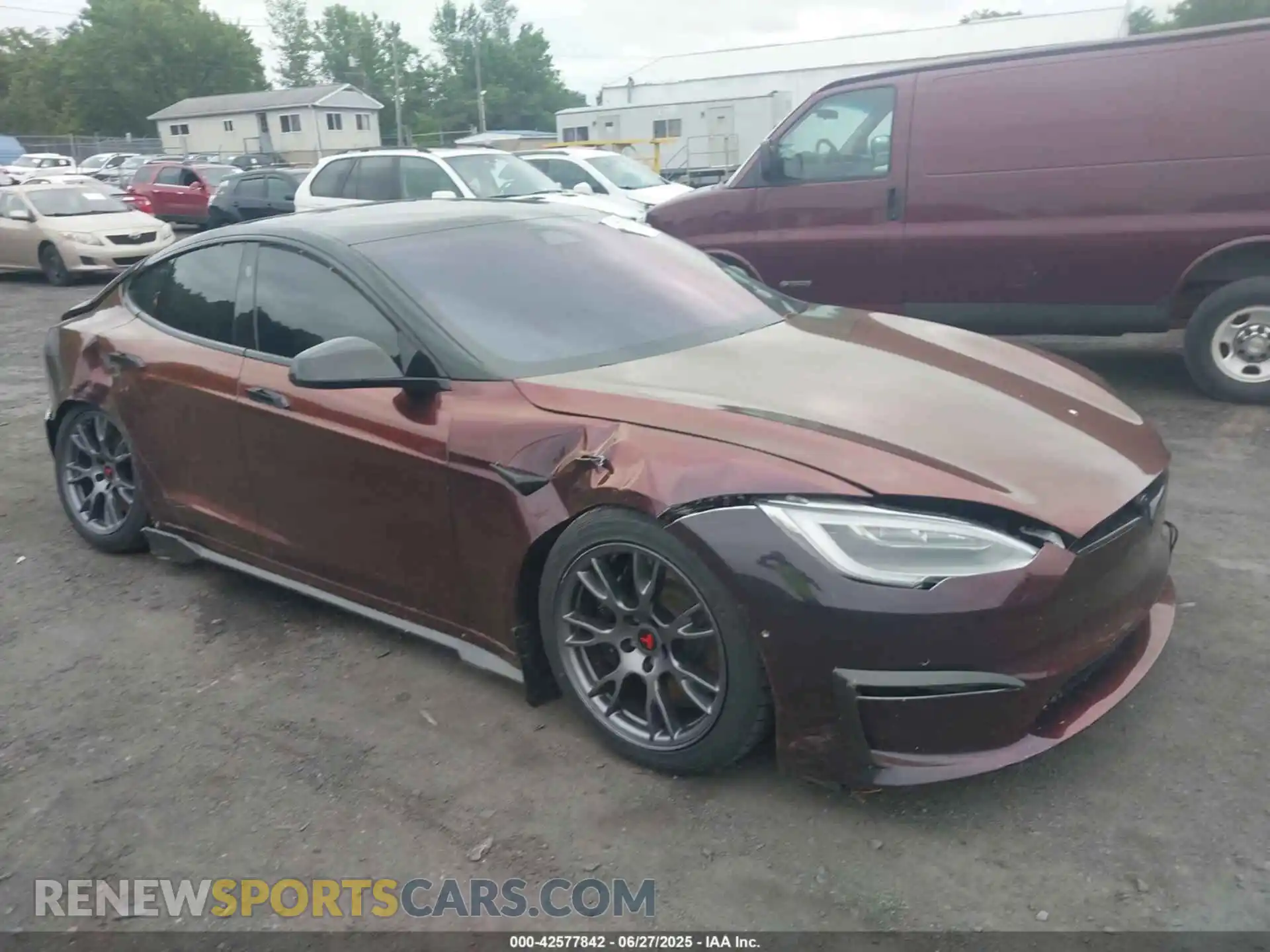 1 Photograph of a damaged car 5YJSA1E66MF440241 TESLA MODEL S 2021