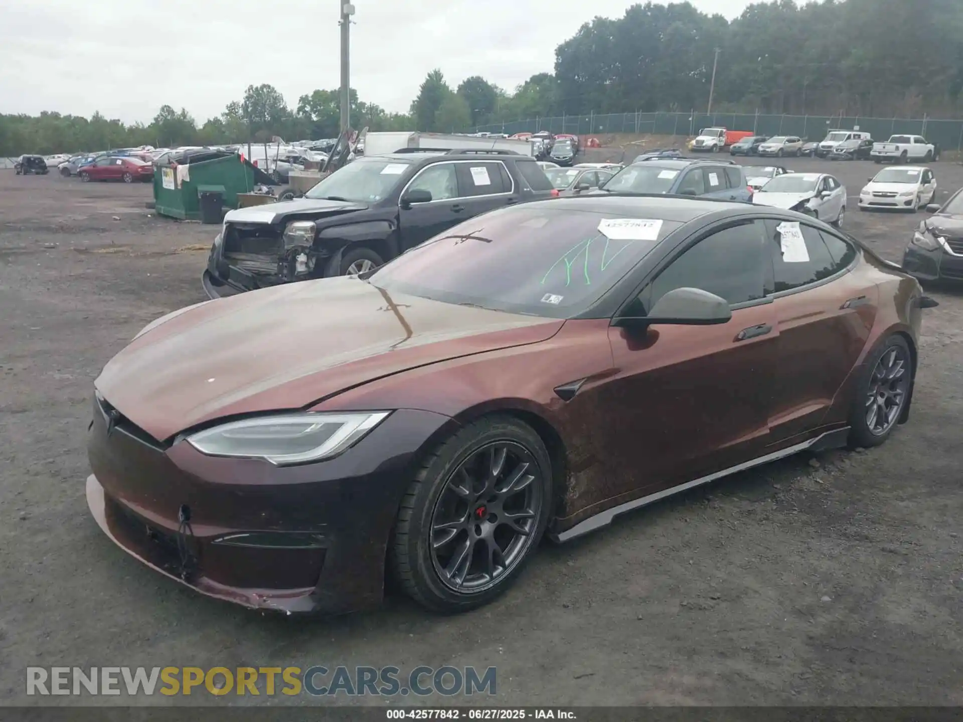 2 Photograph of a damaged car 5YJSA1E66MF440241 TESLA MODEL S 2021