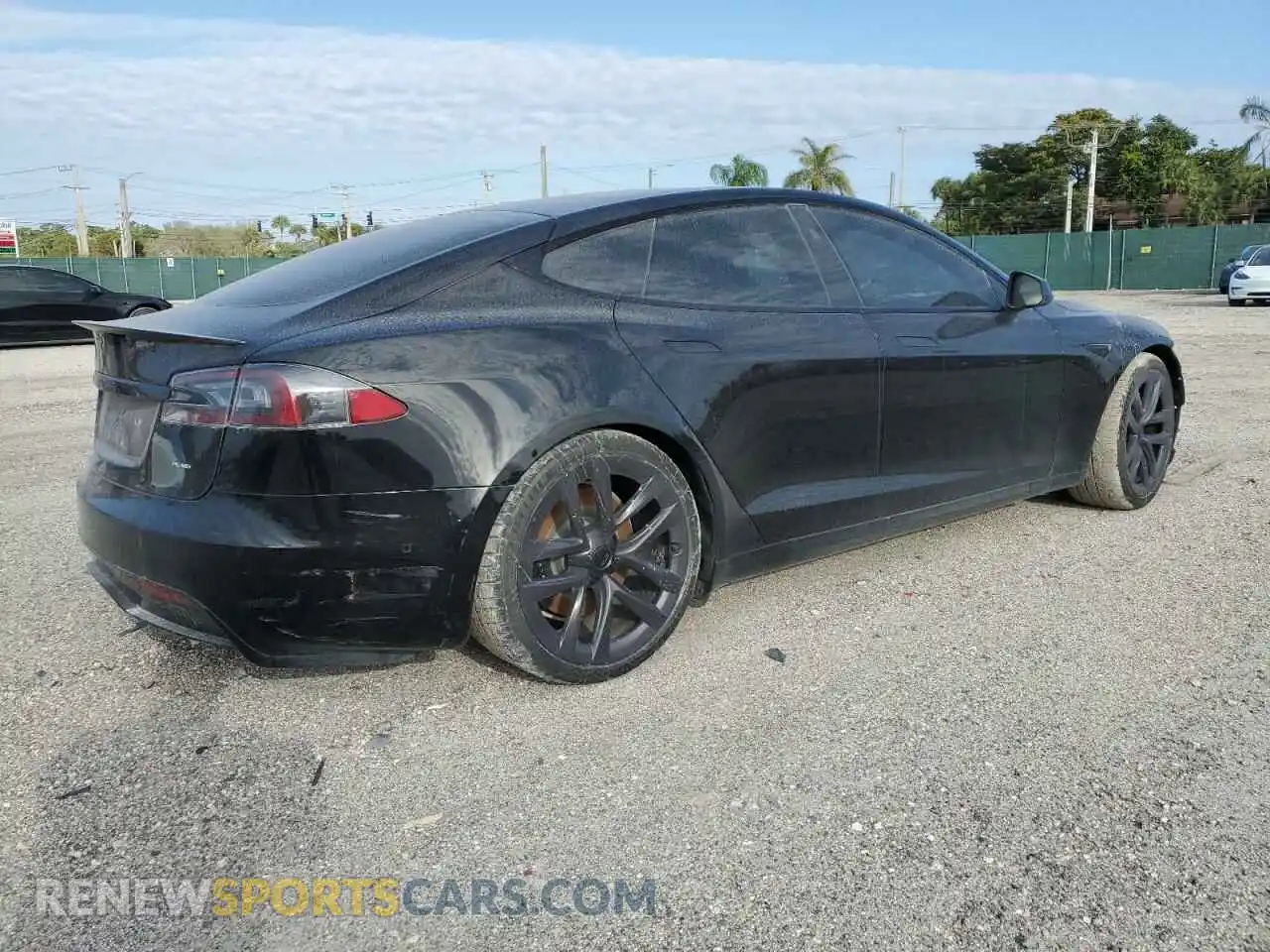 3 Photograph of a damaged car 5YJSA1E67MF441771 TESLA MODEL S 2021