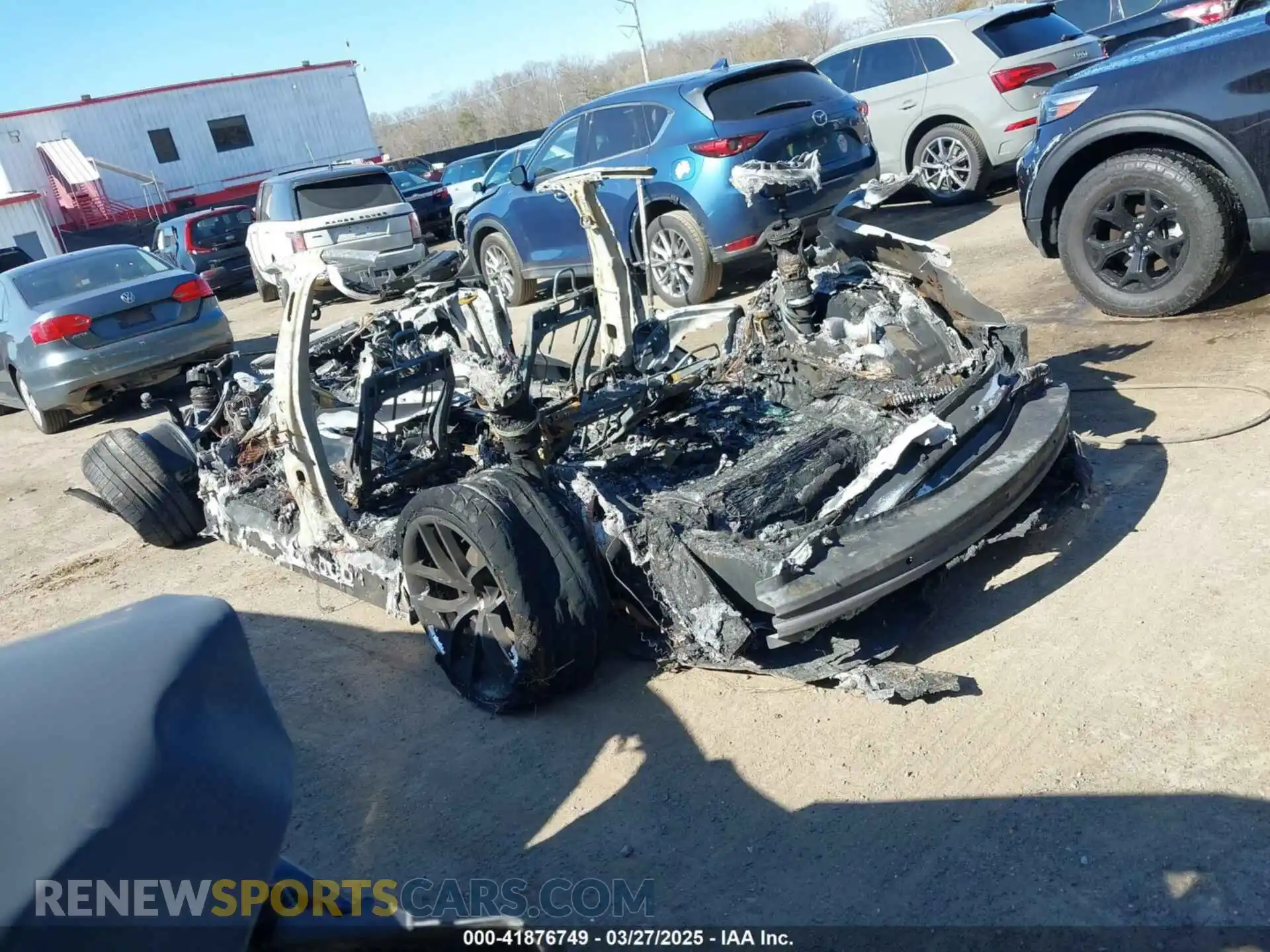 3 Photograph of a damaged car 5YJSA1E68MF455324 TESLA MODEL S 2021