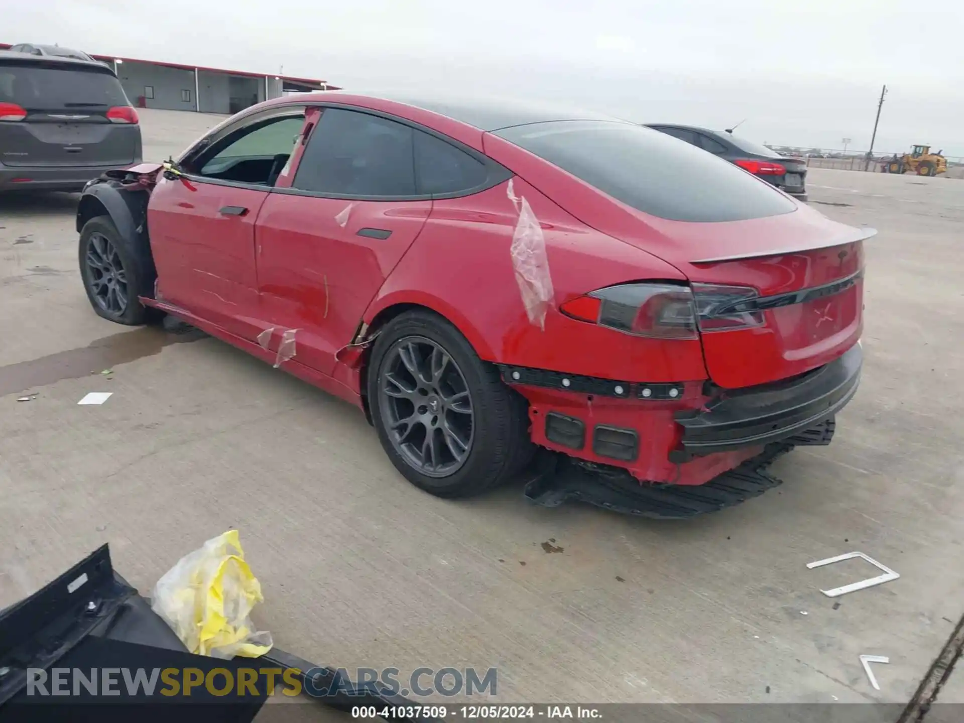 3 Photograph of a damaged car 5YJSA1E69MF438080 TESLA MODEL S 2021
