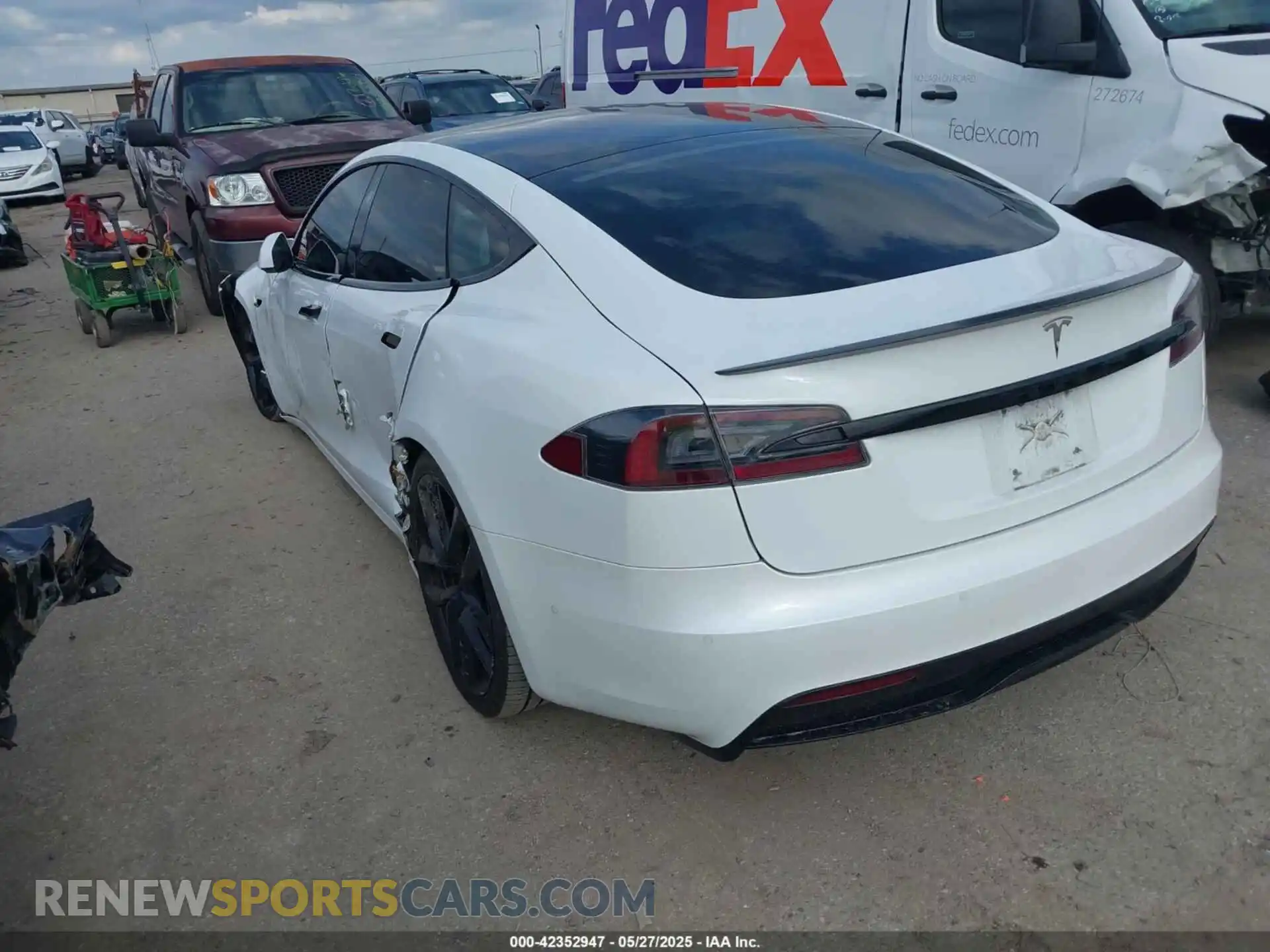 3 Фотография поврежденного автомобиля 5YJSA1E6XMF452747 TESLA MODEL S 2021