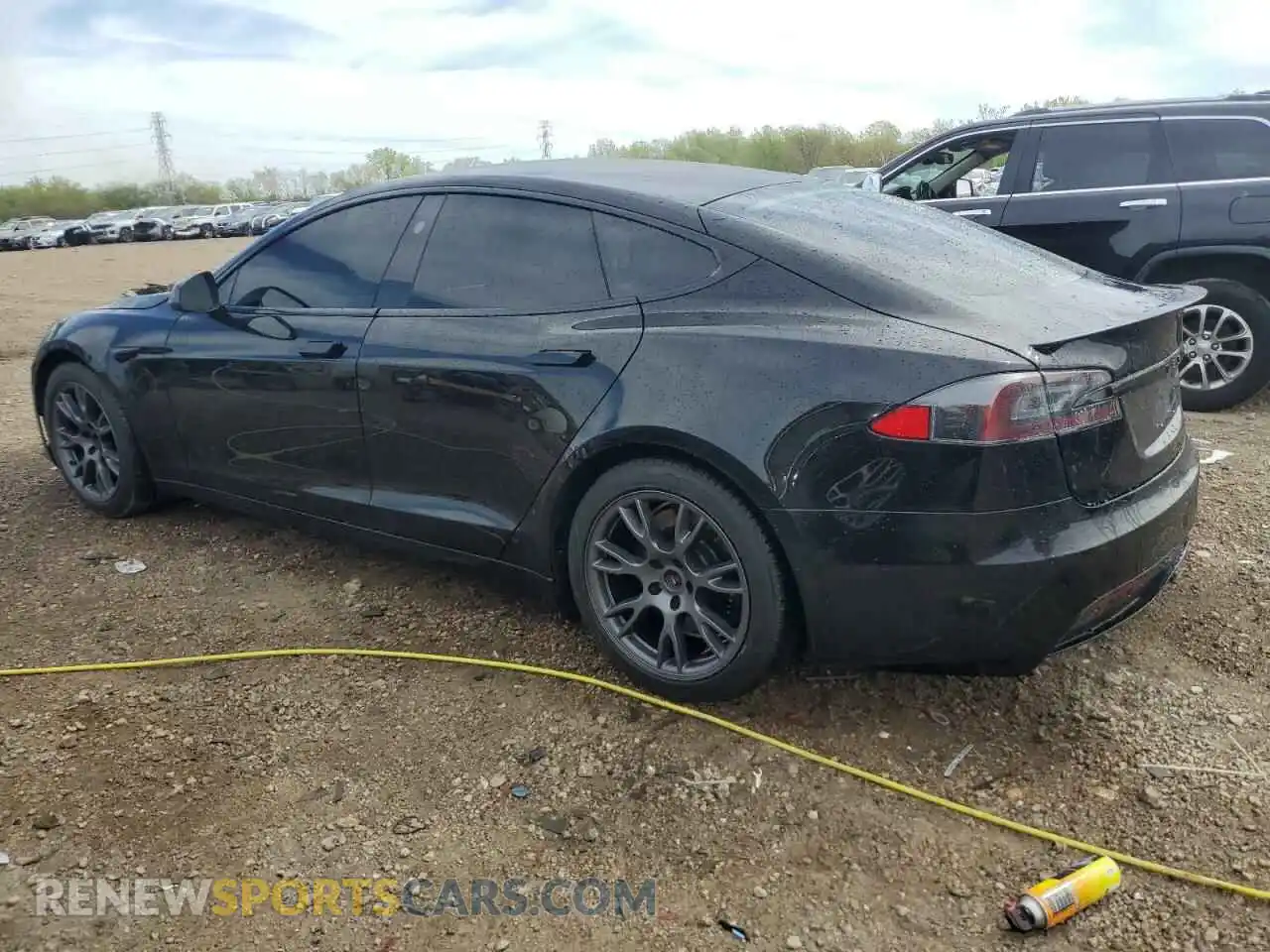 2 Photograph of a damaged car 5YJSA1E6XMF456295 TESLA MODEL S 2021