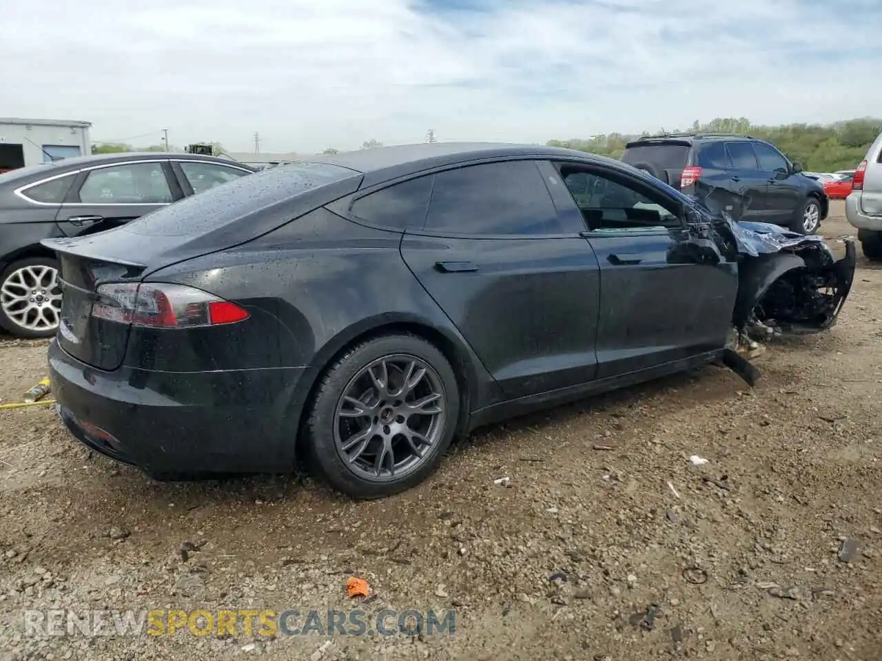 3 Photograph of a damaged car 5YJSA1E6XMF456295 TESLA MODEL S 2021