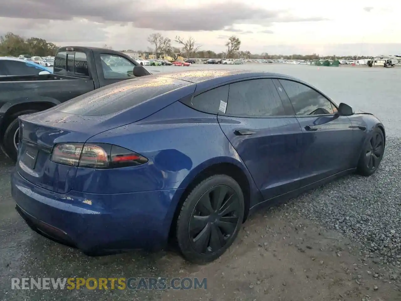 3 Photograph of a damaged car 5YJSA1E50NF479268 TESLA MODEL S 2022