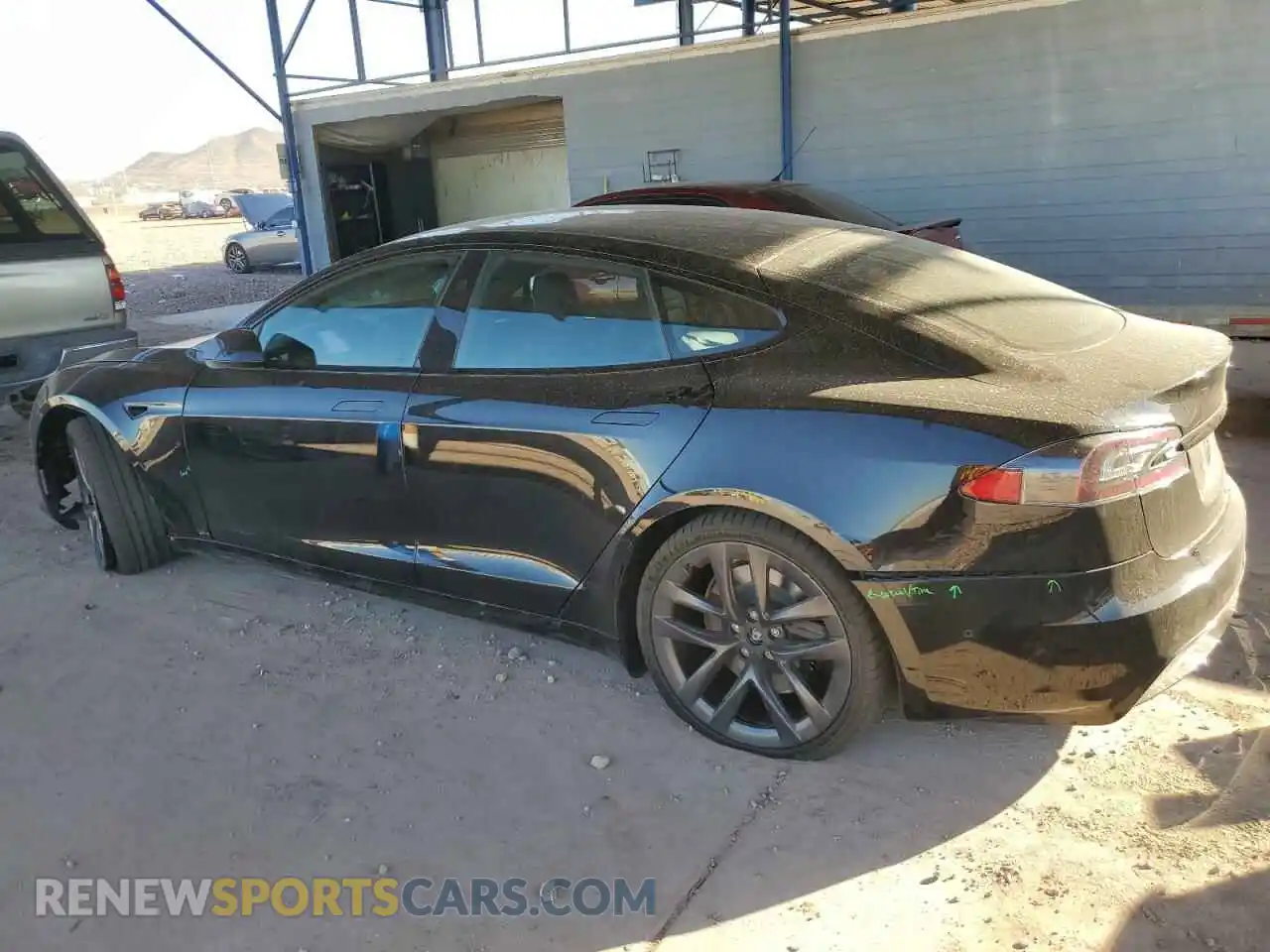 2 Photograph of a damaged car 5YJSA1E51NF464763 TESLA MODEL S 2022