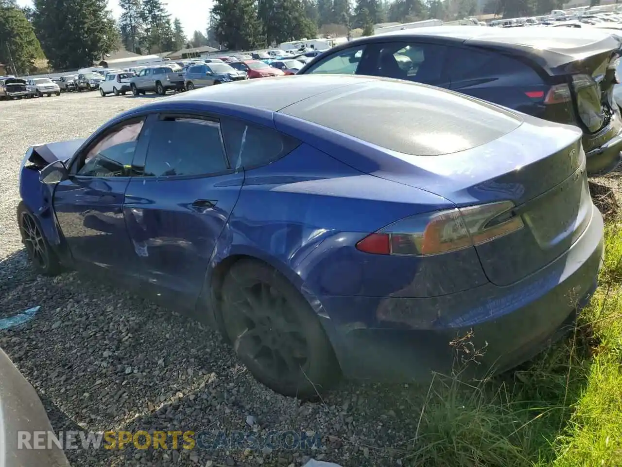 2 Photograph of a damaged car 5YJSA1E53NF465560 TESLA MODEL S 2022