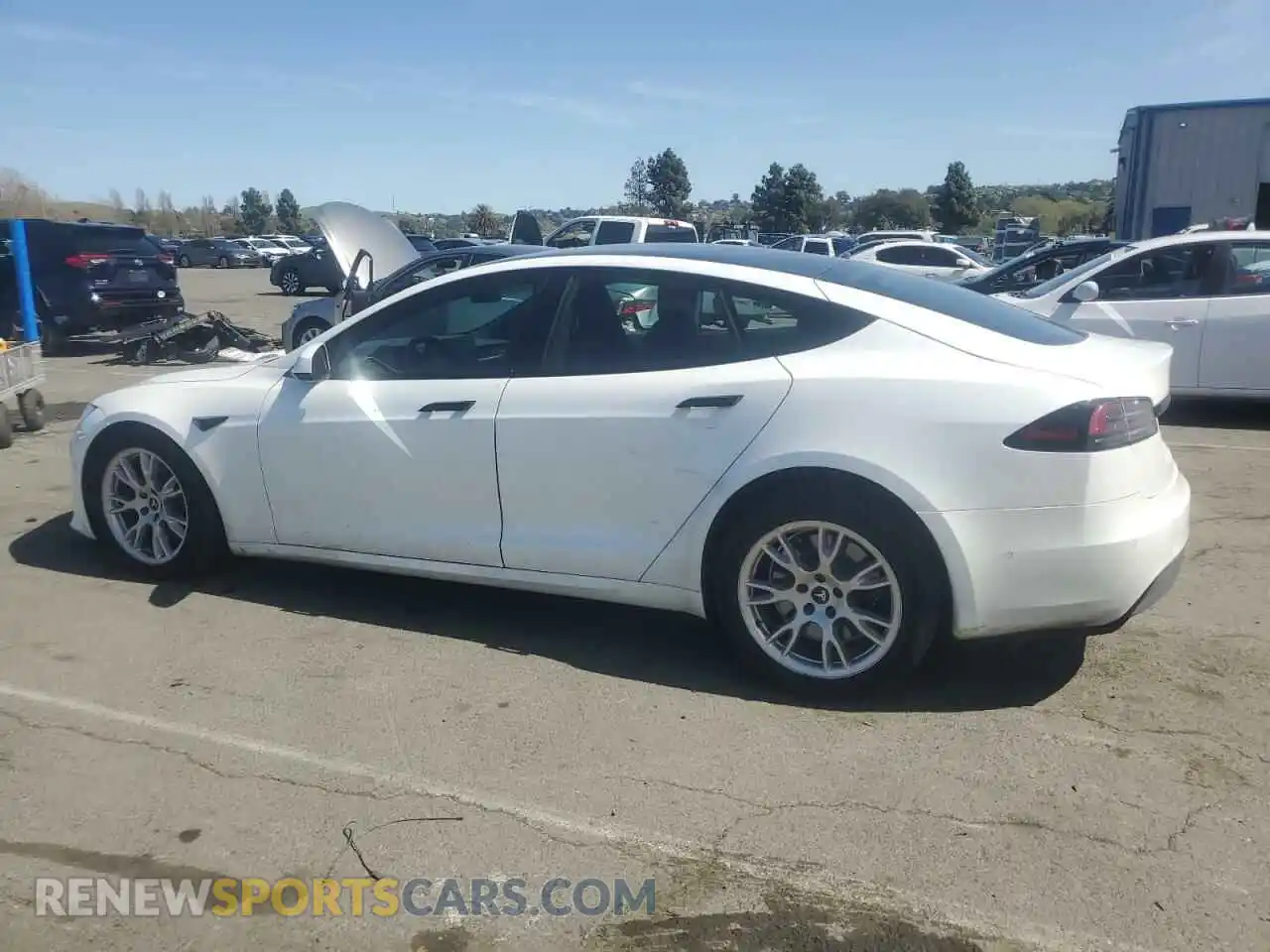 2 Photograph of a damaged car 5YJSA1E53NF474095 TESLA MODEL S 2022