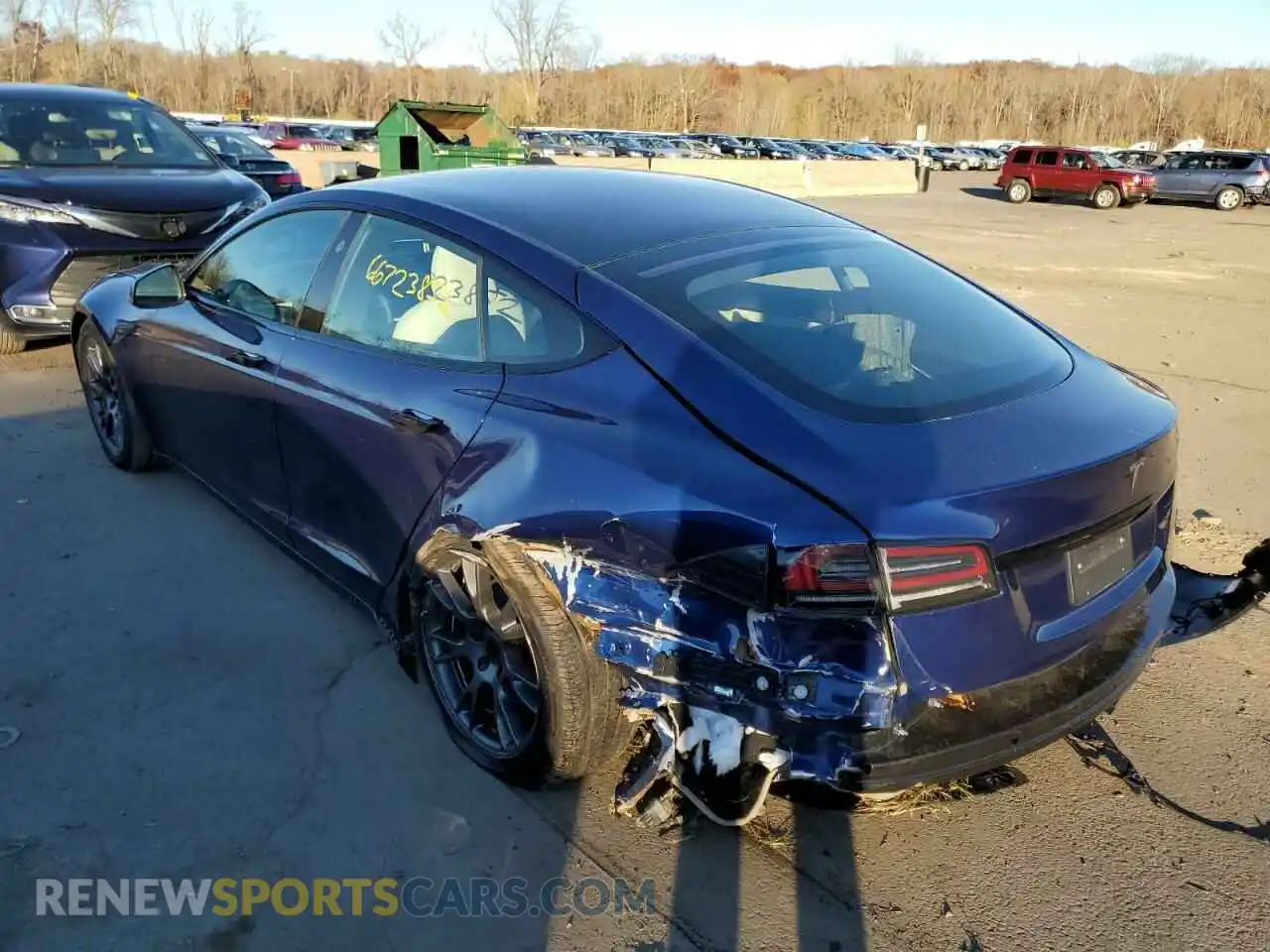 3 Photograph of a damaged car 5YJSA1E53NF475845 TESLA MODEL S 2022