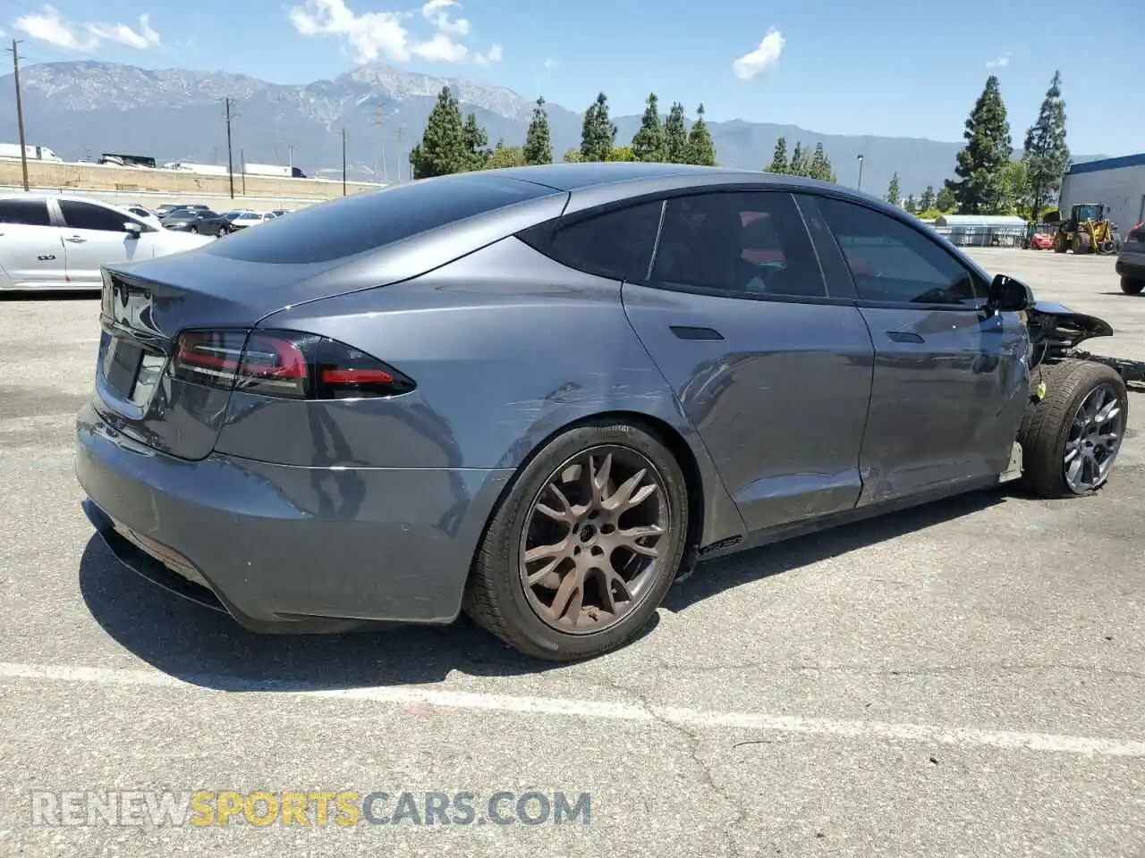3 Photograph of a damaged car 5YJSA1E53NF491494 TESLA MODEL S 2022