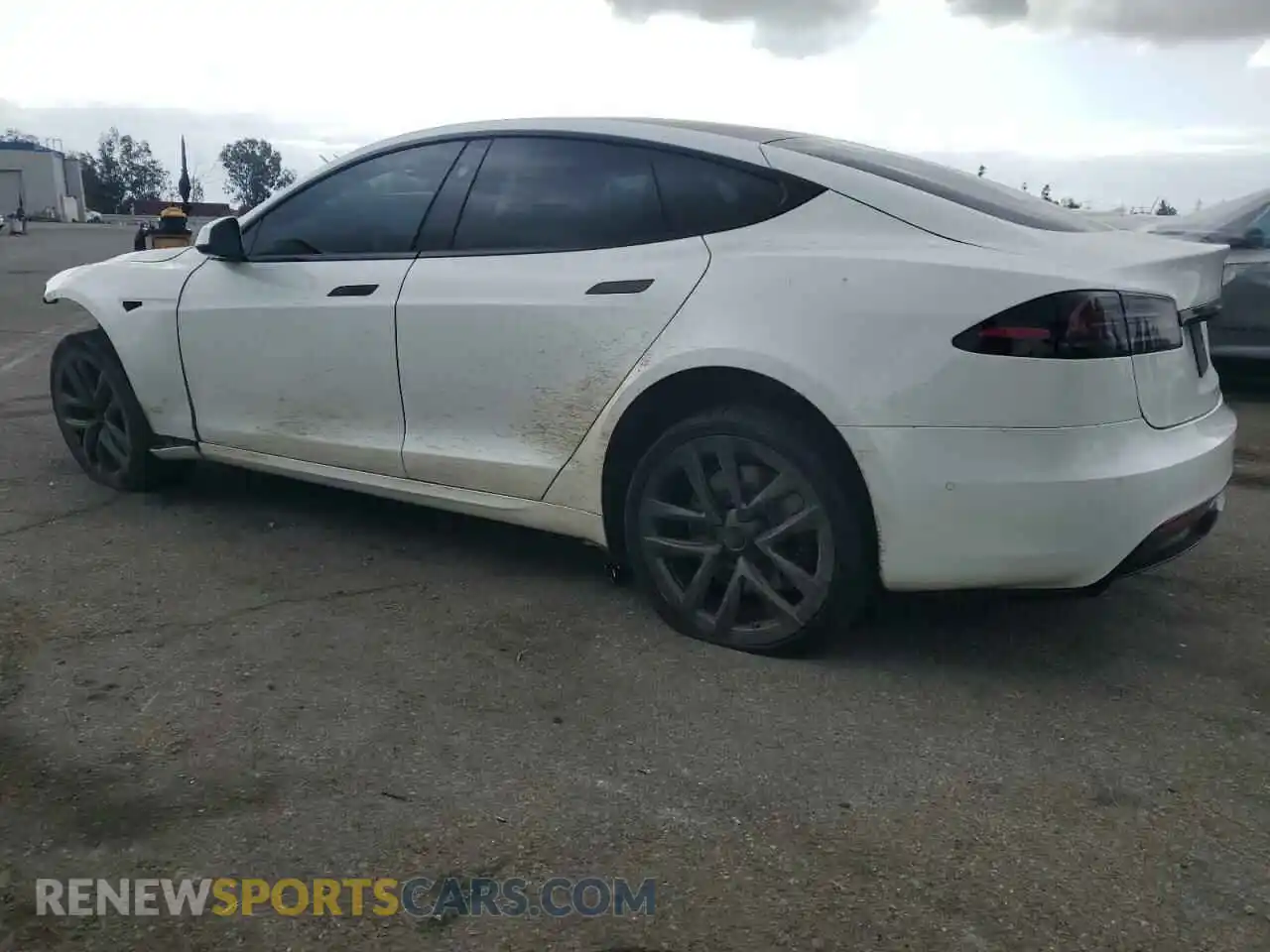 2 Photograph of a damaged car 5YJSA1E53NF492855 TESLA MODEL S 2022
