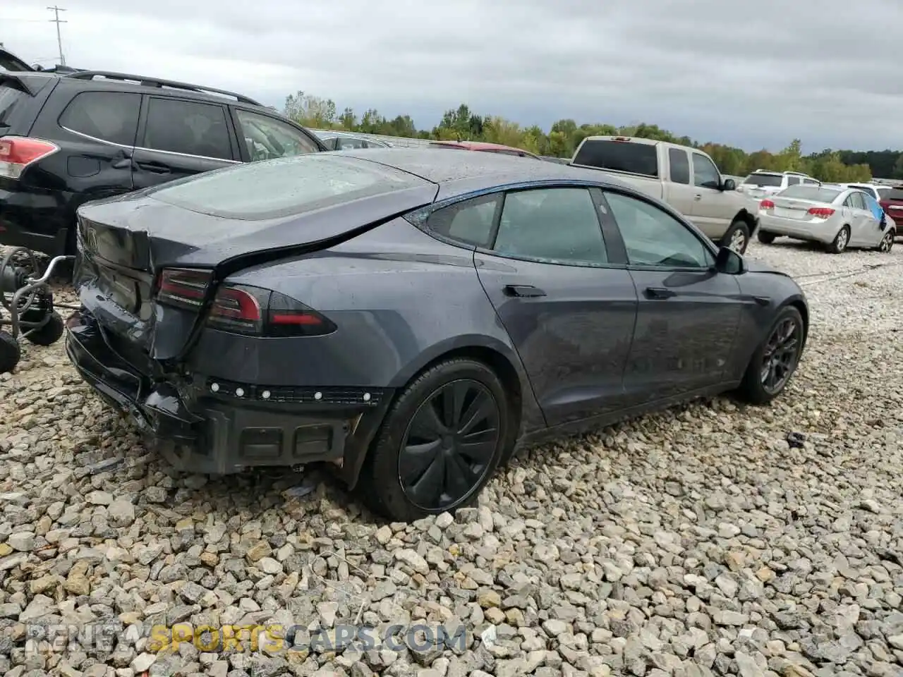 3 Photograph of a damaged car 5YJSA1E54NF477586 TESLA MODEL S 2022