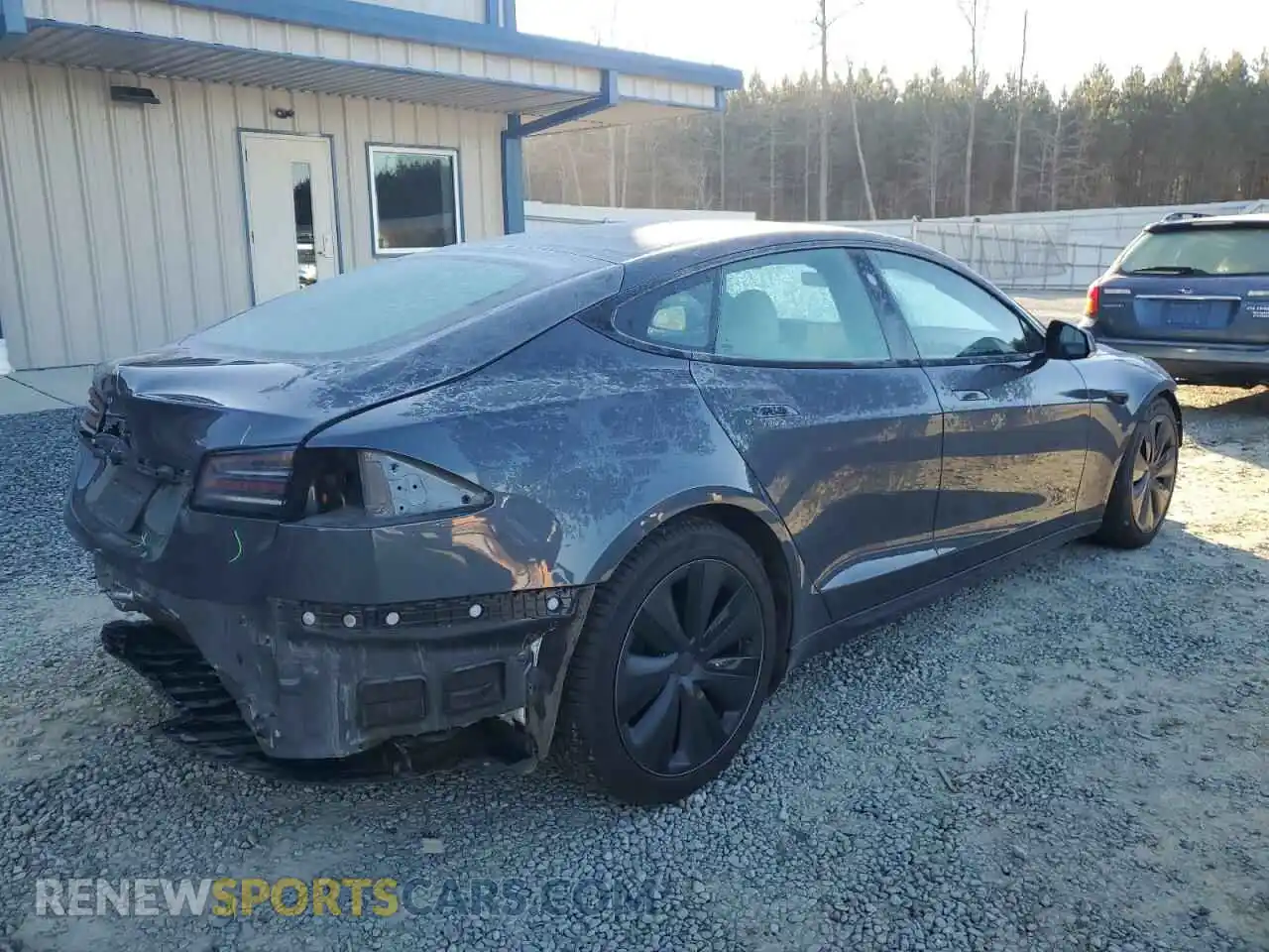 3 Photograph of a damaged car 5YJSA1E54NF479385 TESLA MODEL S 2022