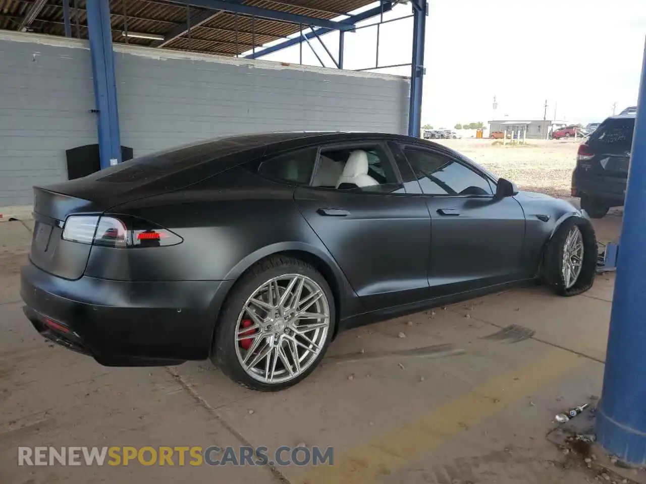 3 Photograph of a damaged car 5YJSA1E54NF484148 TESLA MODEL S 2022