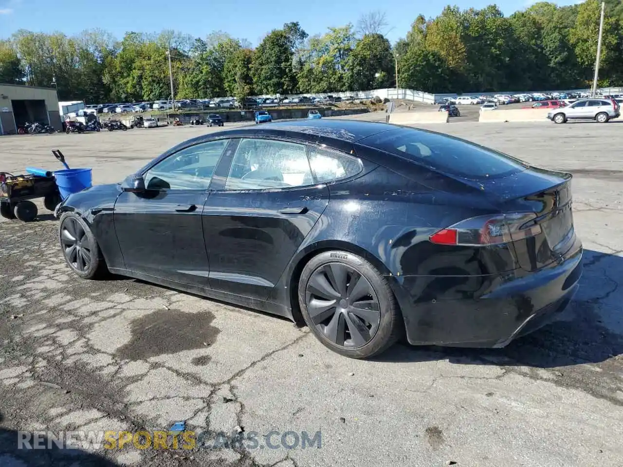 2 Photograph of a damaged car 5YJSA1E56NF467755 TESLA MODEL S 2022
