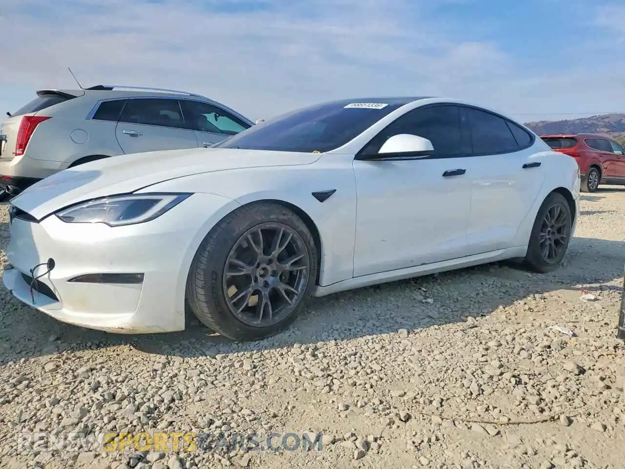 1 Фотография поврежденного автомобиля 5YJSA1E56NF493031 TESLA MODEL S 2022
