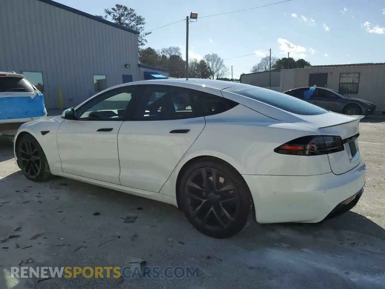 2 Photograph of a damaged car 5YJSA1E56NF493515 TESLA MODEL S 2022