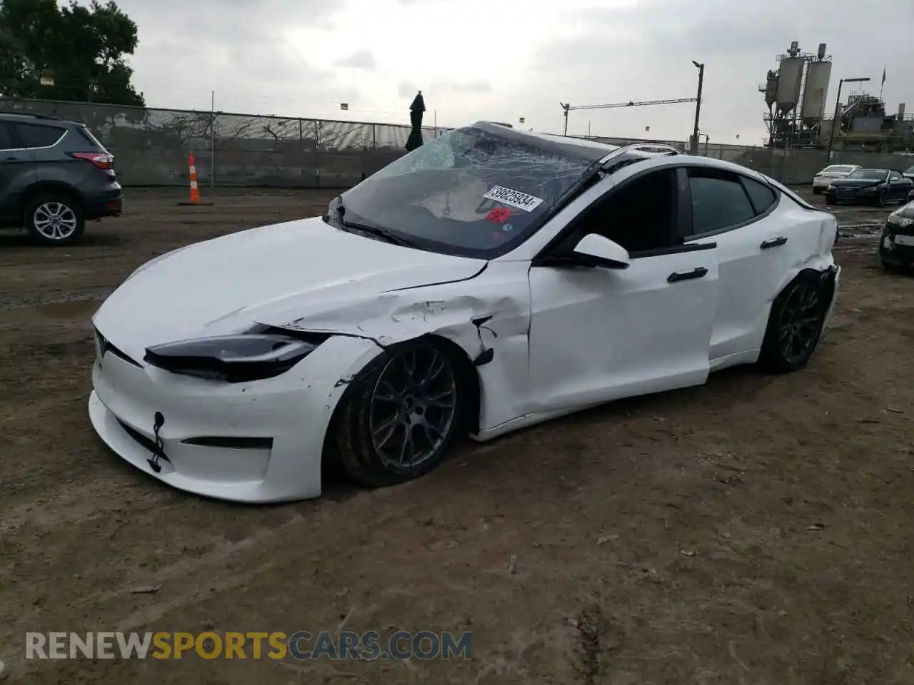 1 Photograph of a damaged car 5YJSA1E57NF484161 TESLA MODEL S 2022