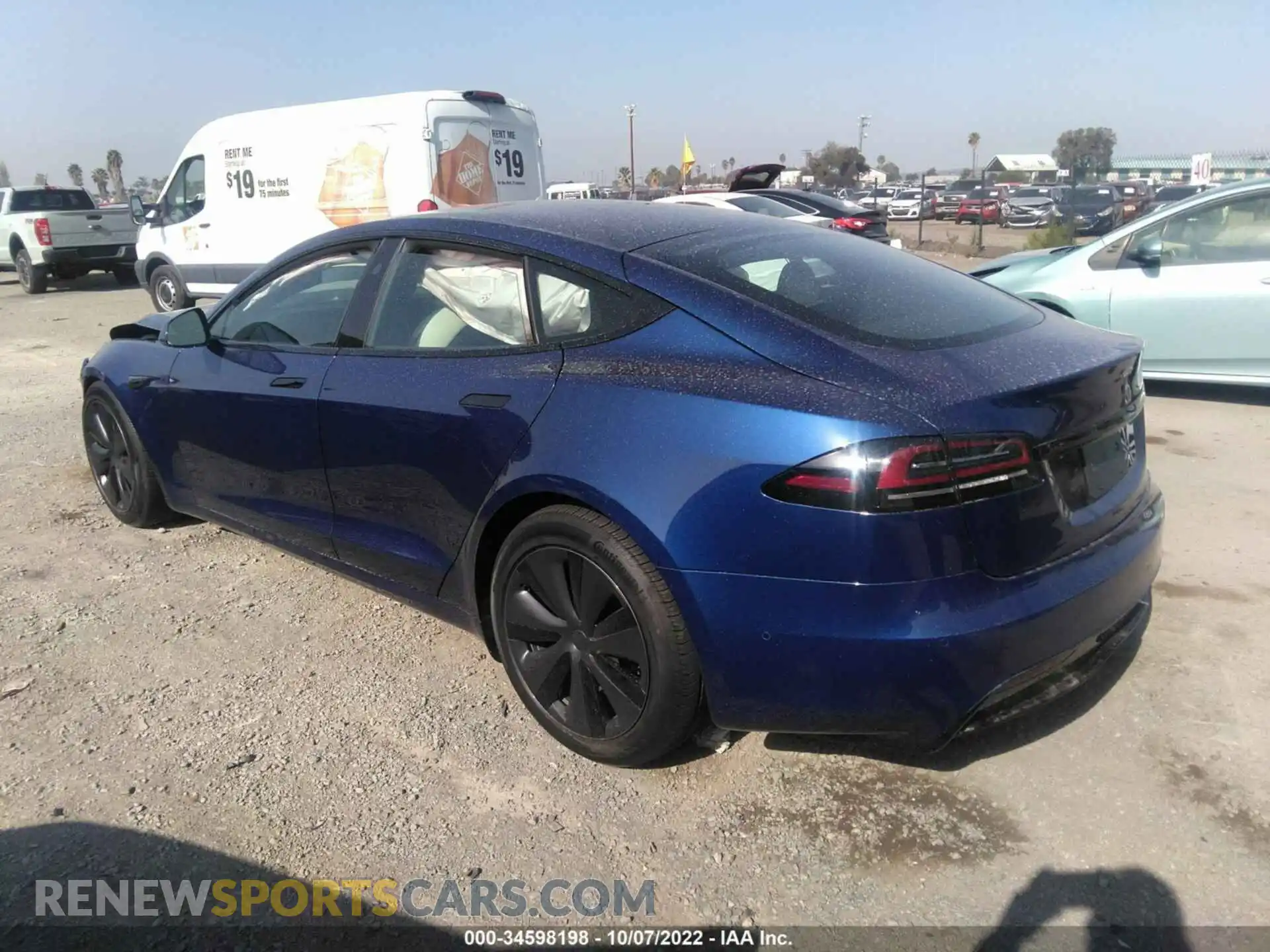 3 Photograph of a damaged car 5YJSA1E58NF492284 TESLA MODEL S 2022